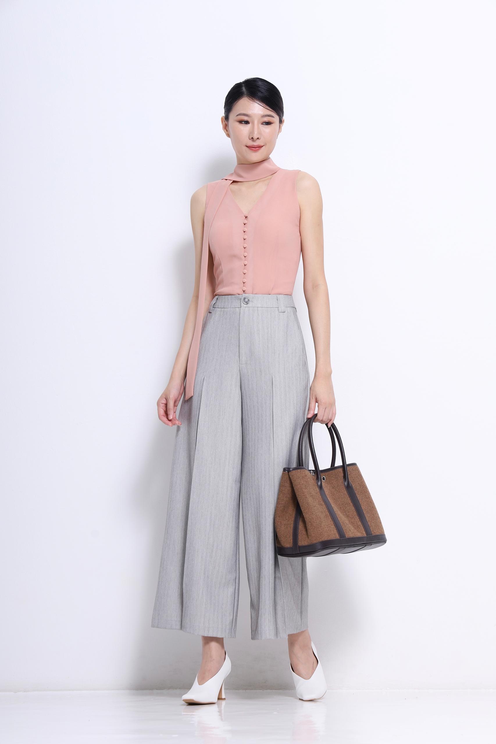 CB2696 Signature Scarf-Neck Blouse