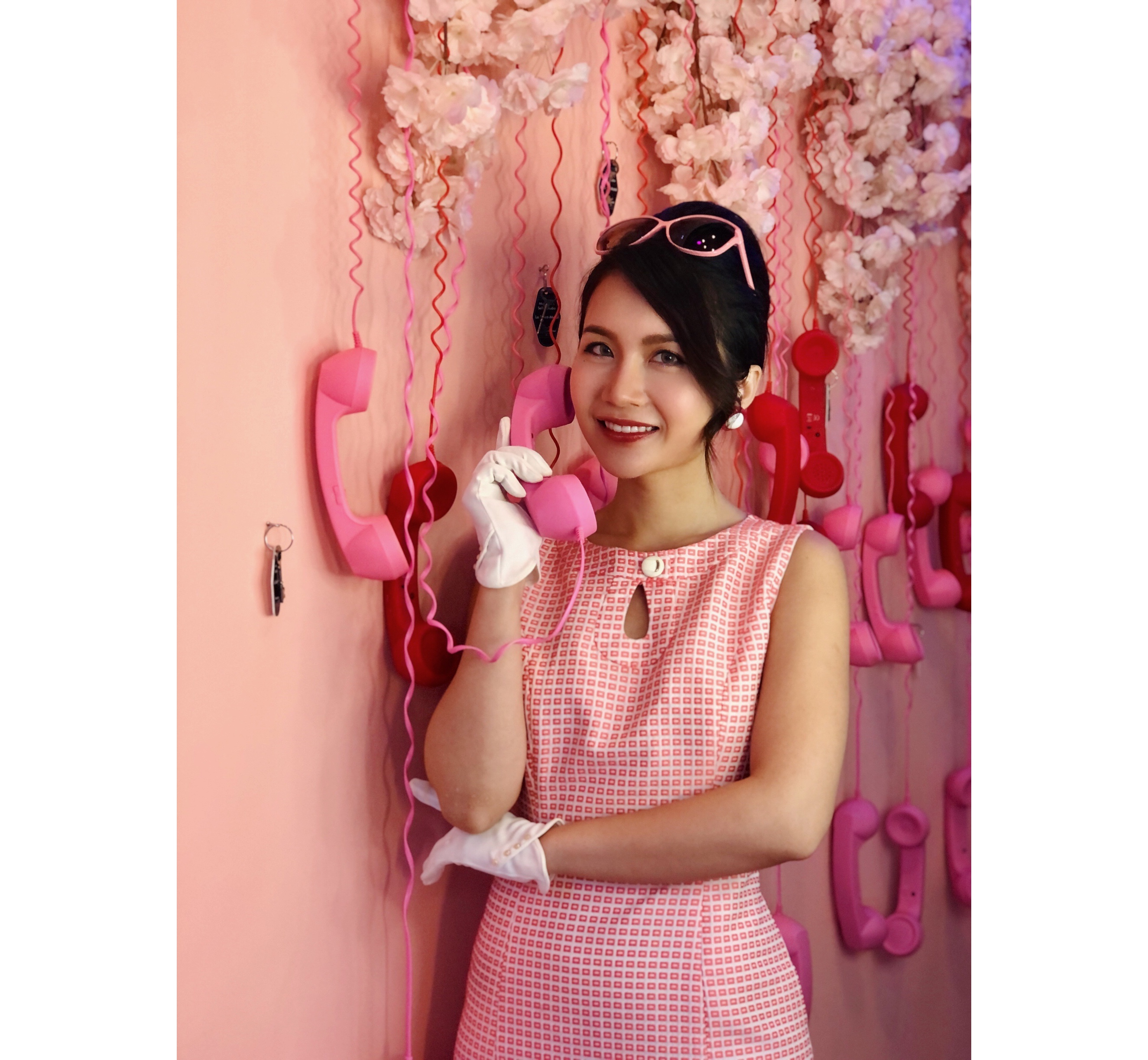 (Ready-Made) 1960s MOD Pink Raised Geometric Pattern Shift Dress (FM138)