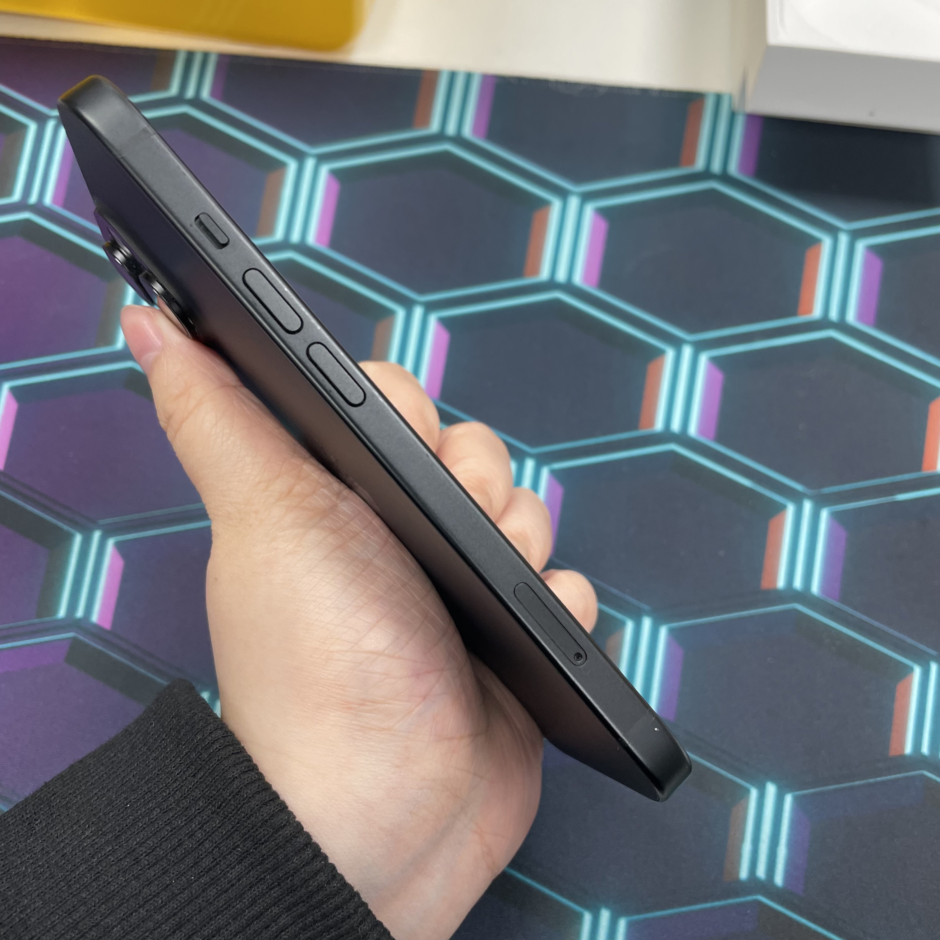 *5929 15 勁靚機 128GB 電100 黑色 black