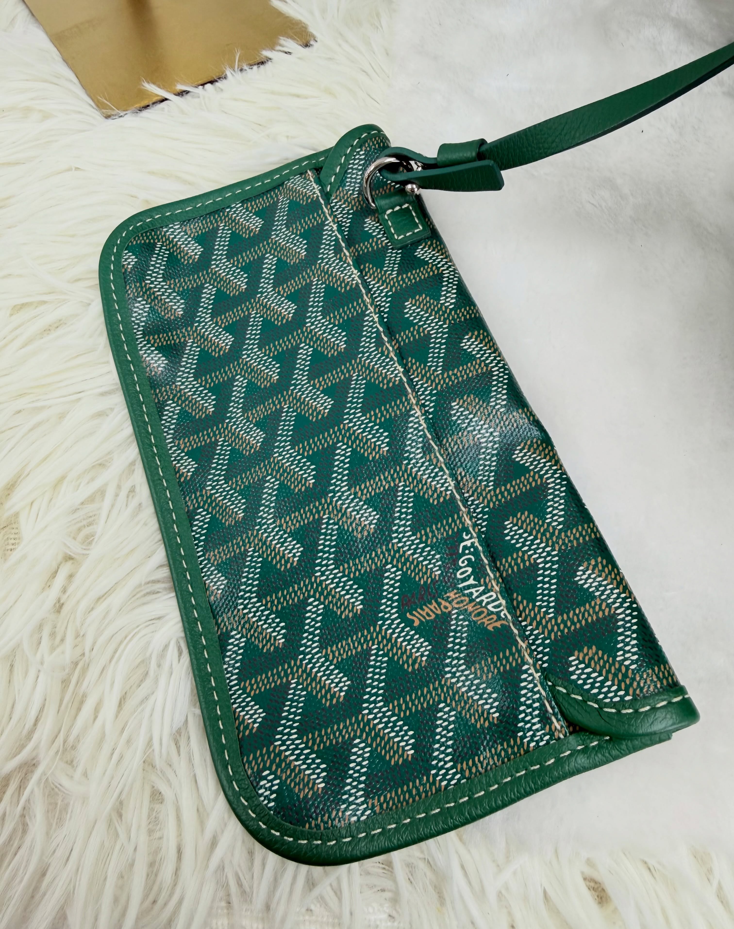 Goyard 👜 PRE OWNED 🛍️Saint Louis GM Tote💚 