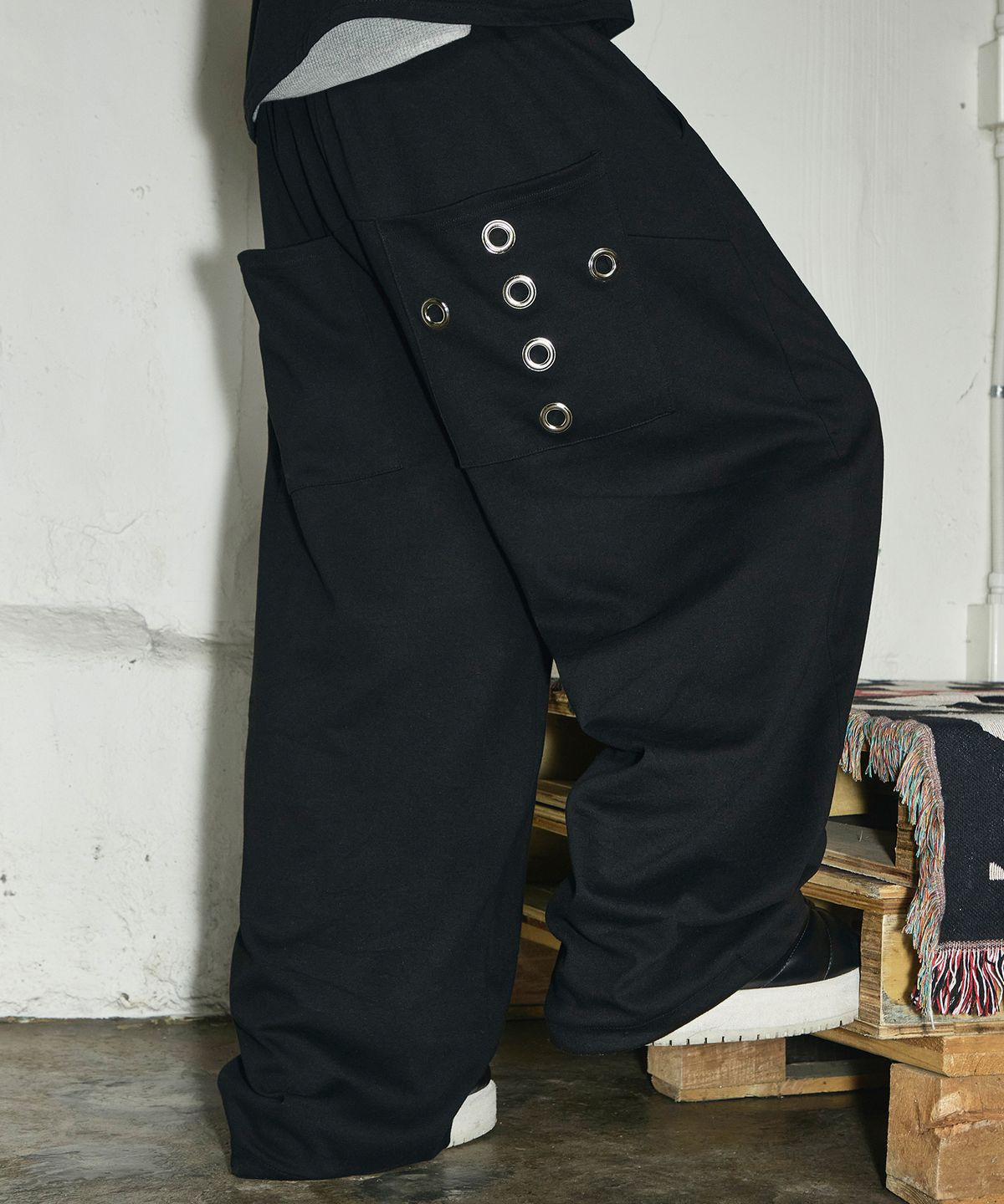 🇰🇷訂購｜SCALLYWAG 26SS｜Mega Wide Eyelet Training Pants 3色 