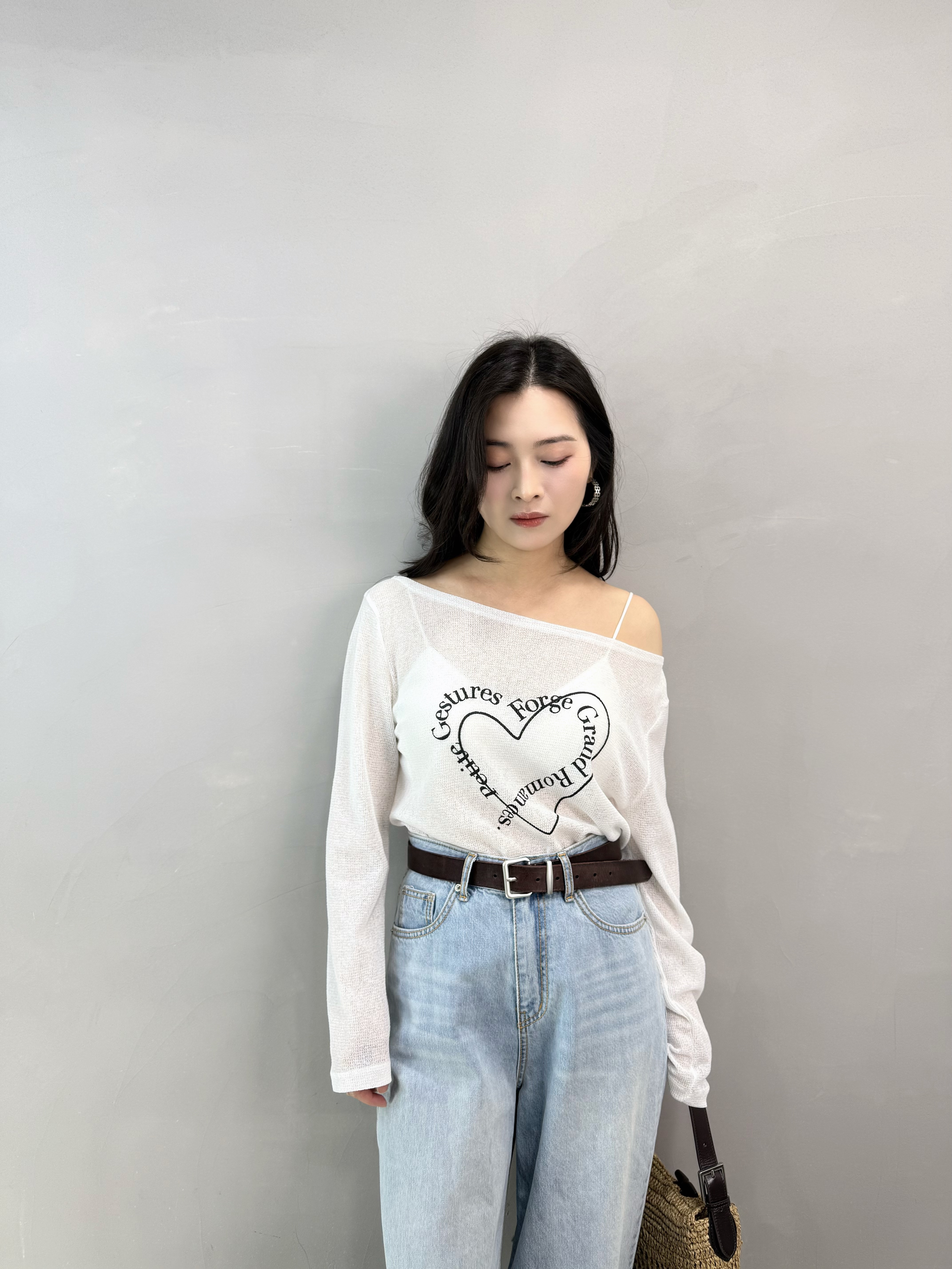 N75 英文字心心防曬Tee