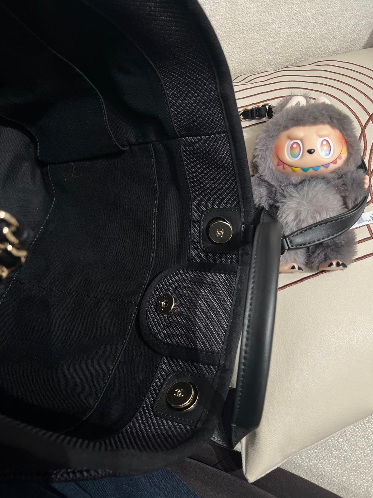 Chanel Deauville tote bag  100%Authentic, 98%new ✅香港專門店收據✅card✅dust bag✅box