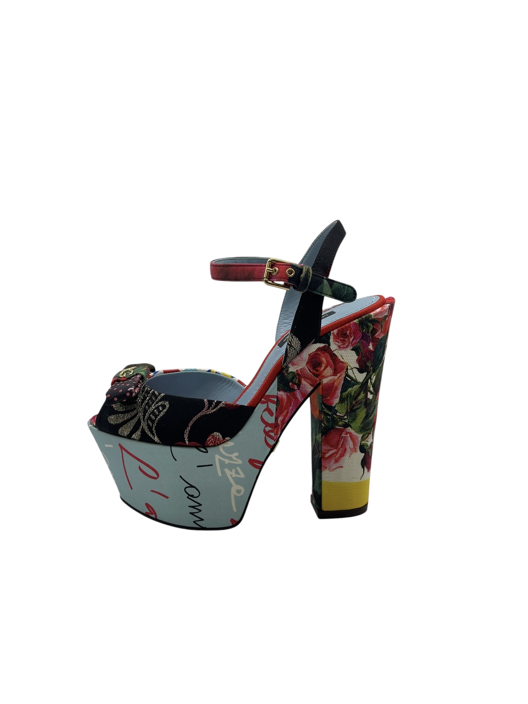 Pre-owned Dolce & Gabbana Bette Wedge / Product Code: 070807