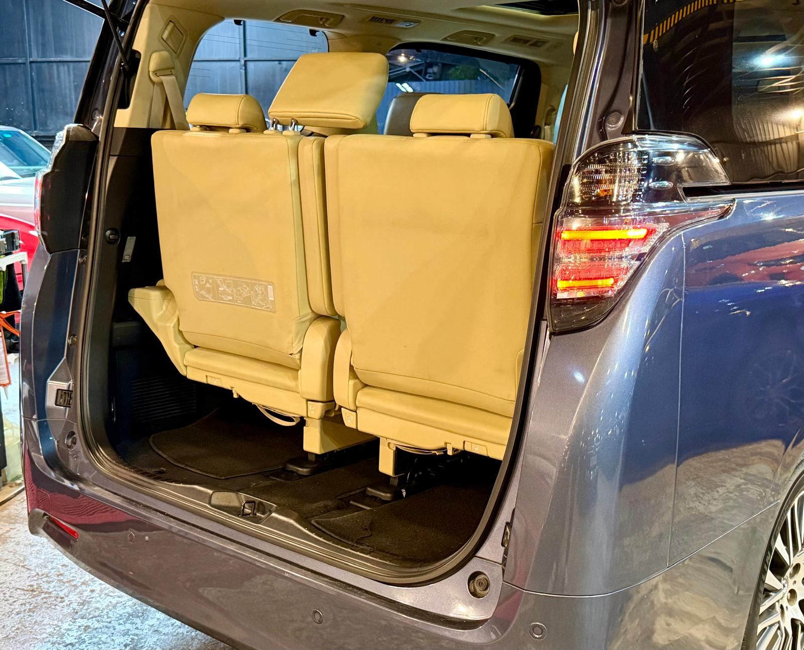 Toyota Vellfire 3.5 VL 2016