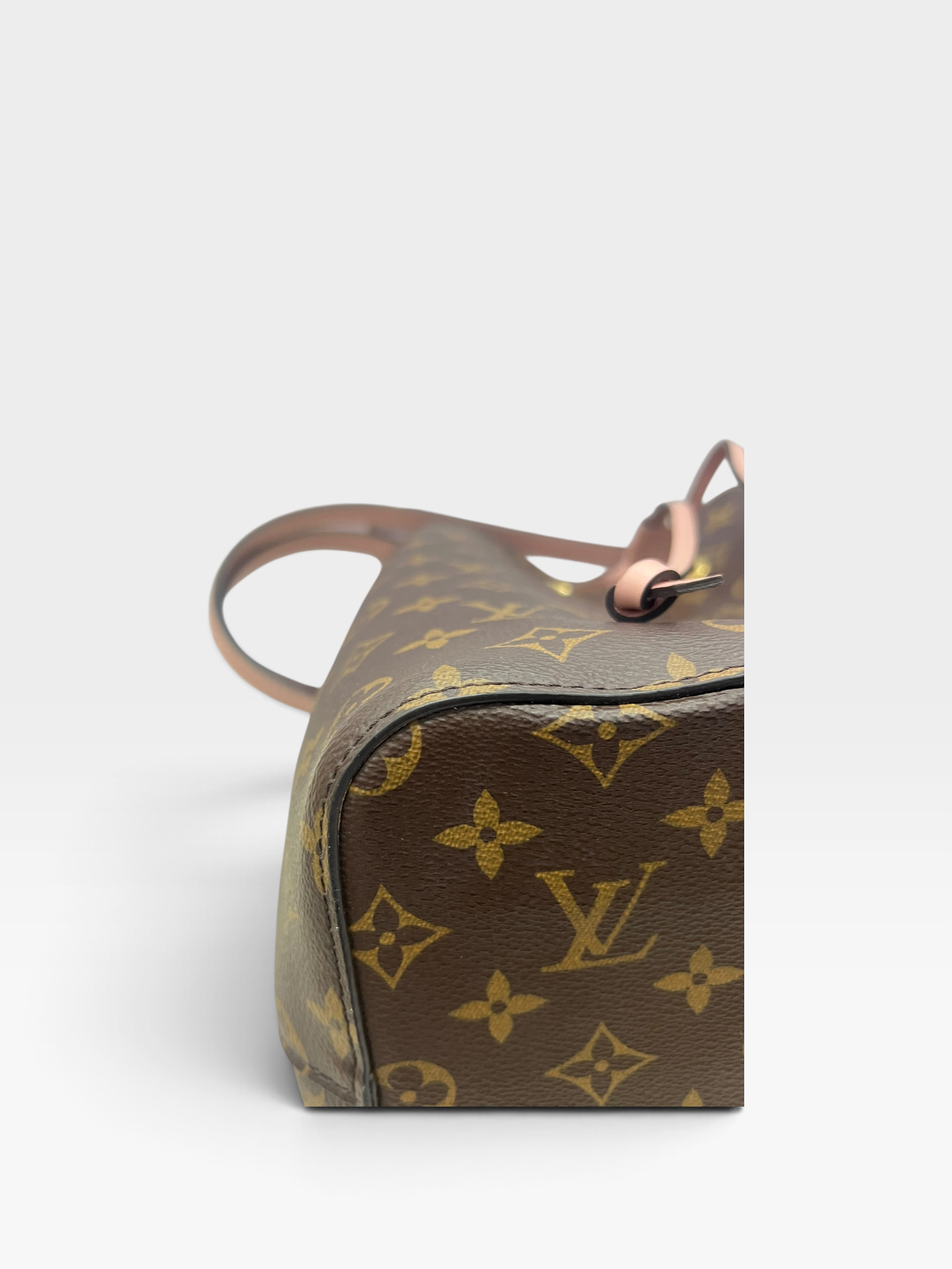 Pre-Owned LV Bucket Bag / Product Code: 090306