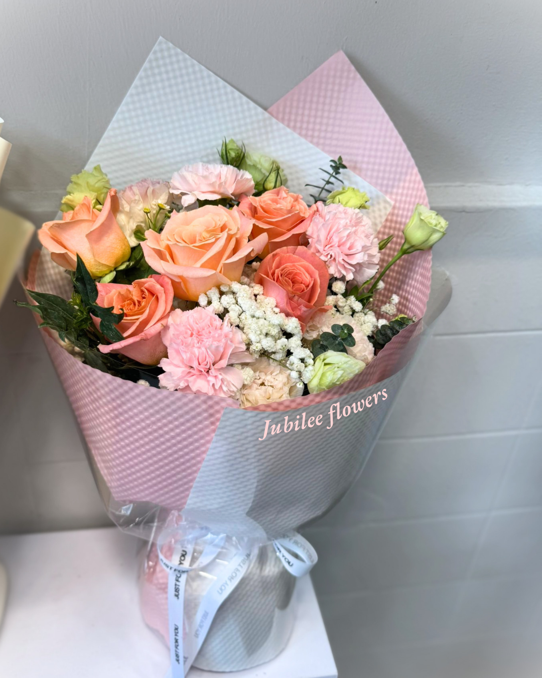 粉色玫瑰 康乃馨混合花束