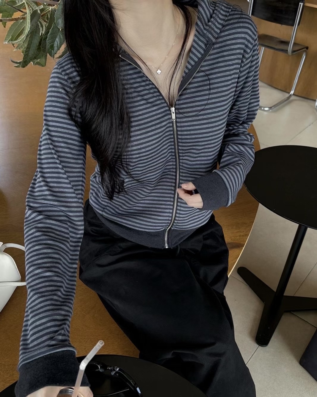 韓國薄羊毛短款間條jacket (質地好！)