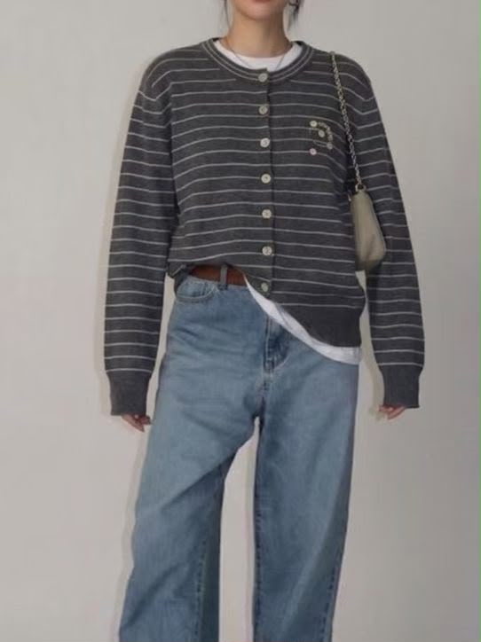 可愛鈕扣條紋圓領外套