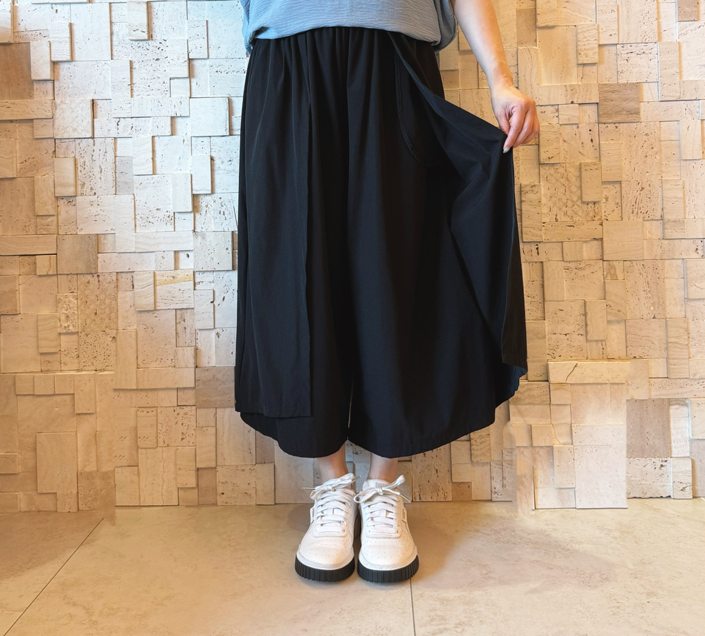 B00569 薄身梳織闊褲💯