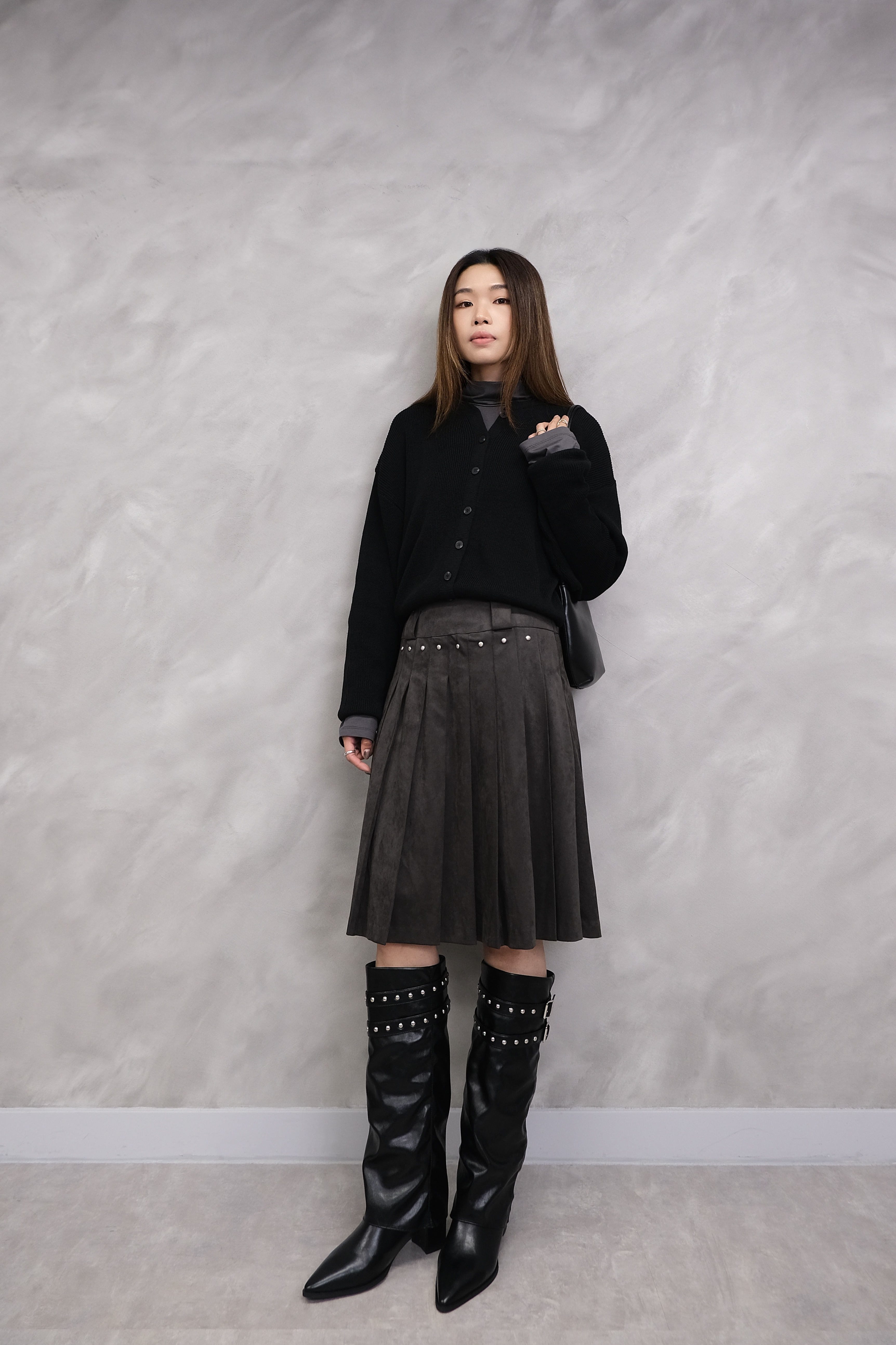 Studded pleated skirt #sk36