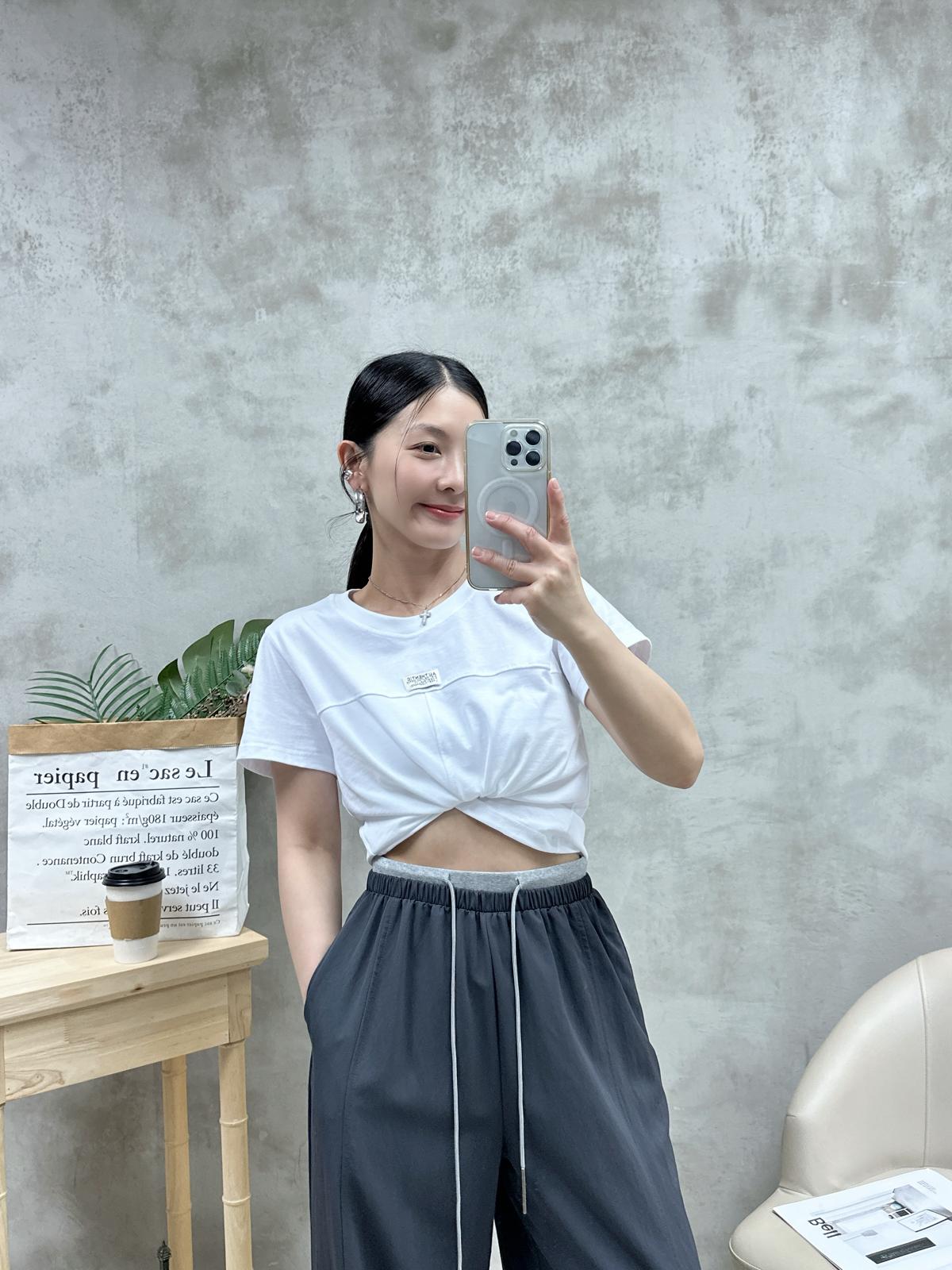 J05 前骨車章Tee