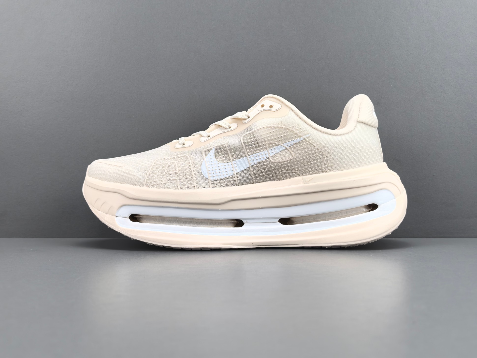 Nike Vomero Premium