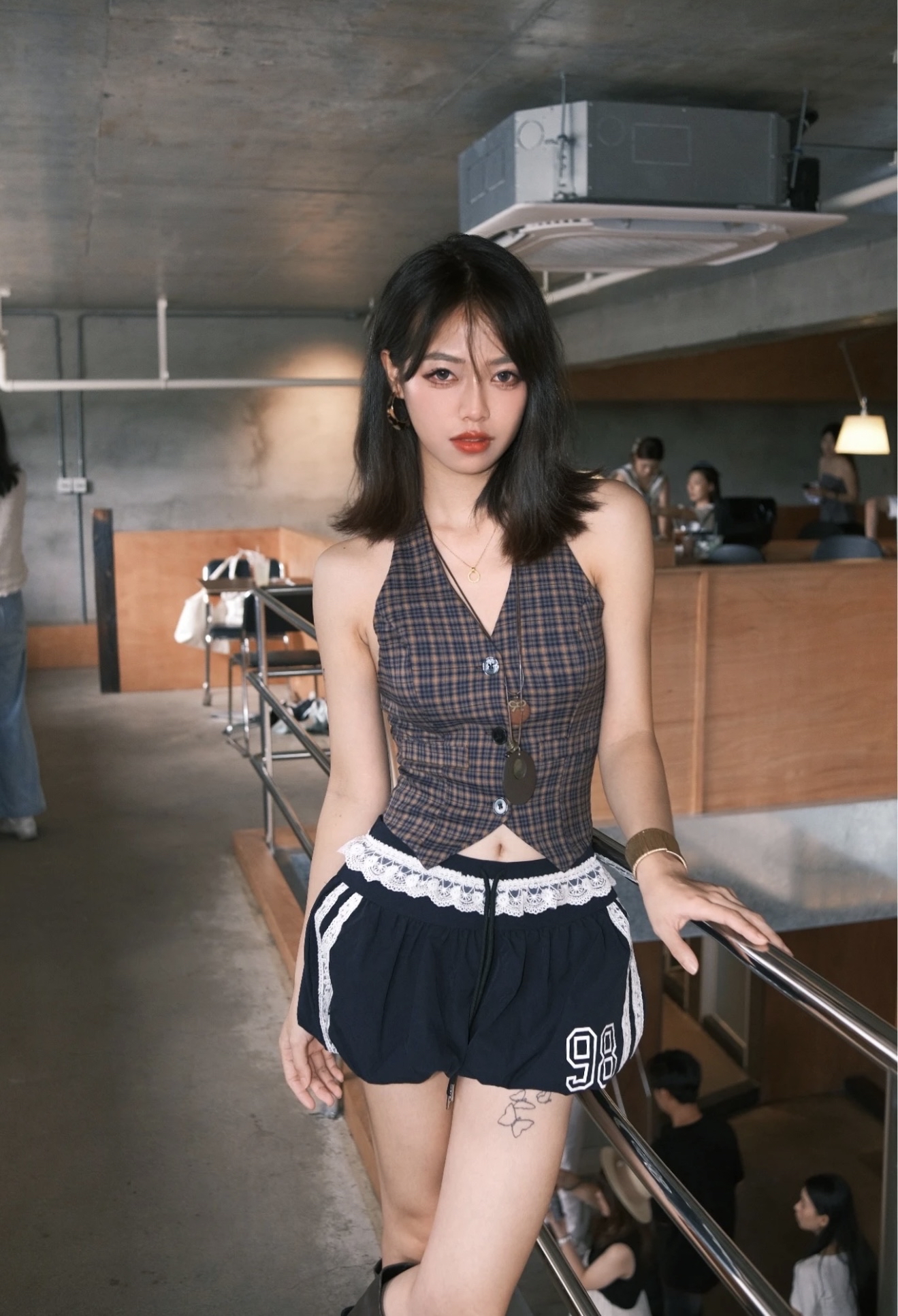 PT214美式蕾丝花苞裤