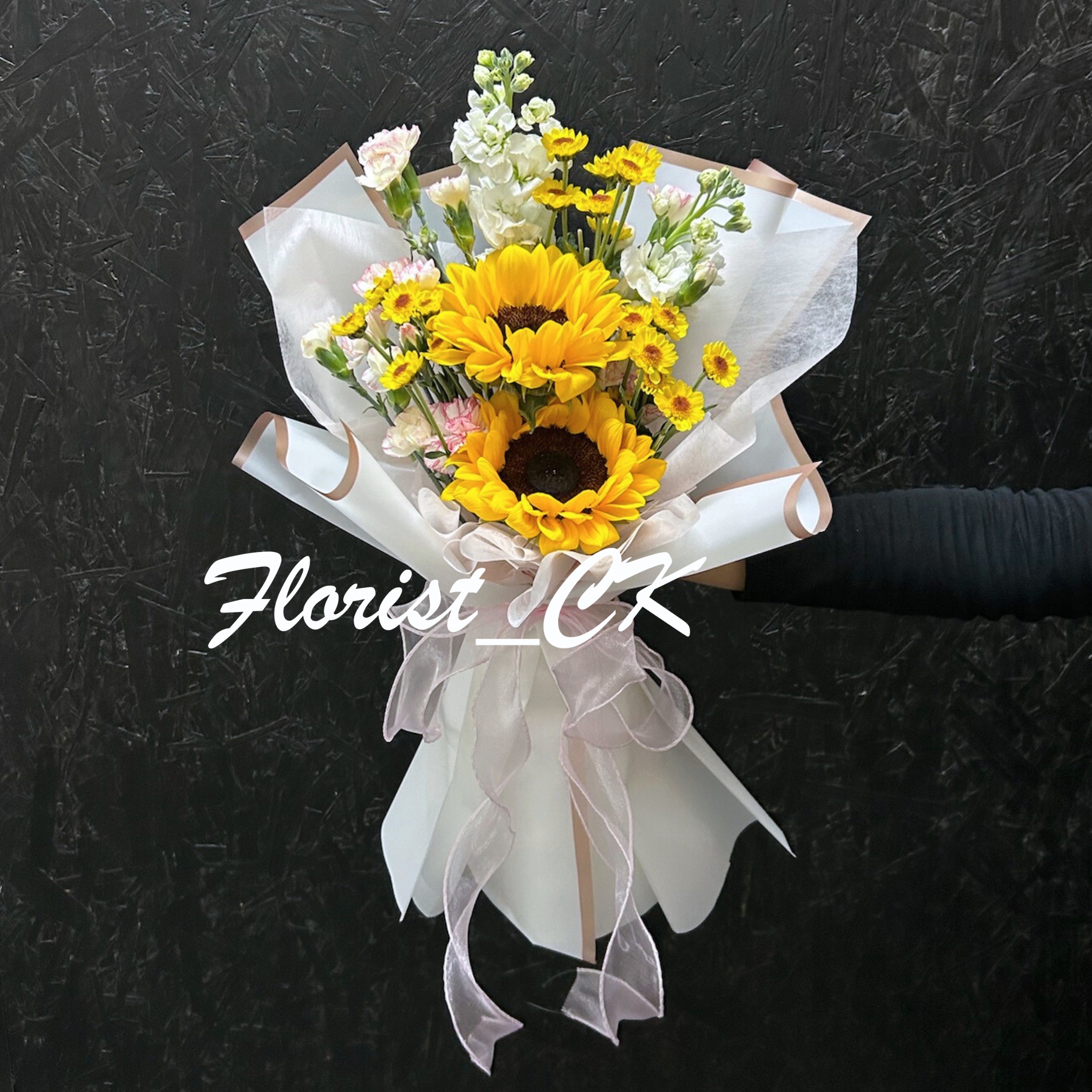 【2026 畢業鮮花推介】Solène Grace｜向日葵鮮花花束 (預訂款)