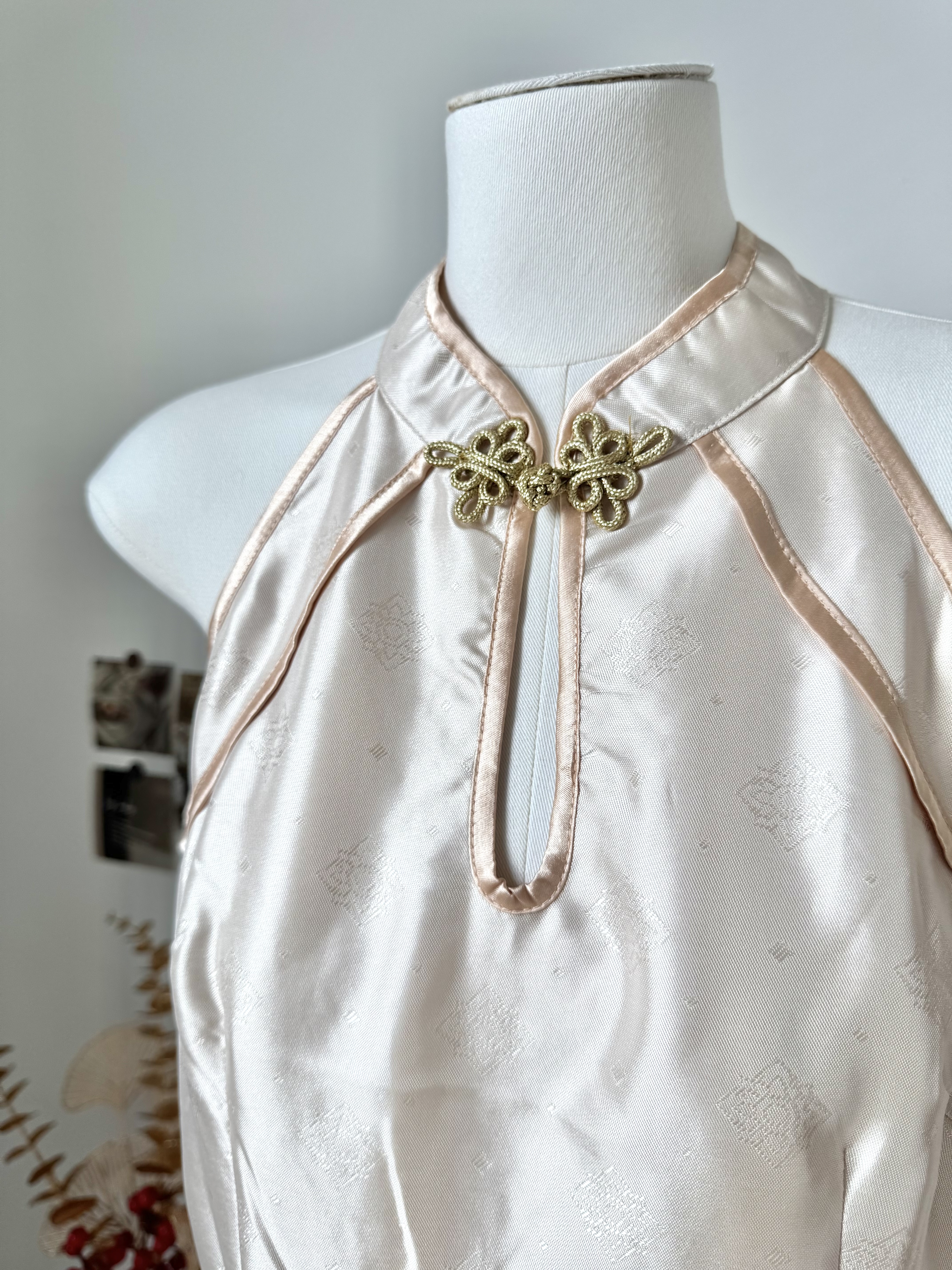 福利款原价RM109【Golden Phoenix Dress 锦绣烟雨 】新中式重工刺绣挂脖连衣裙（2 colours）Premium Quality