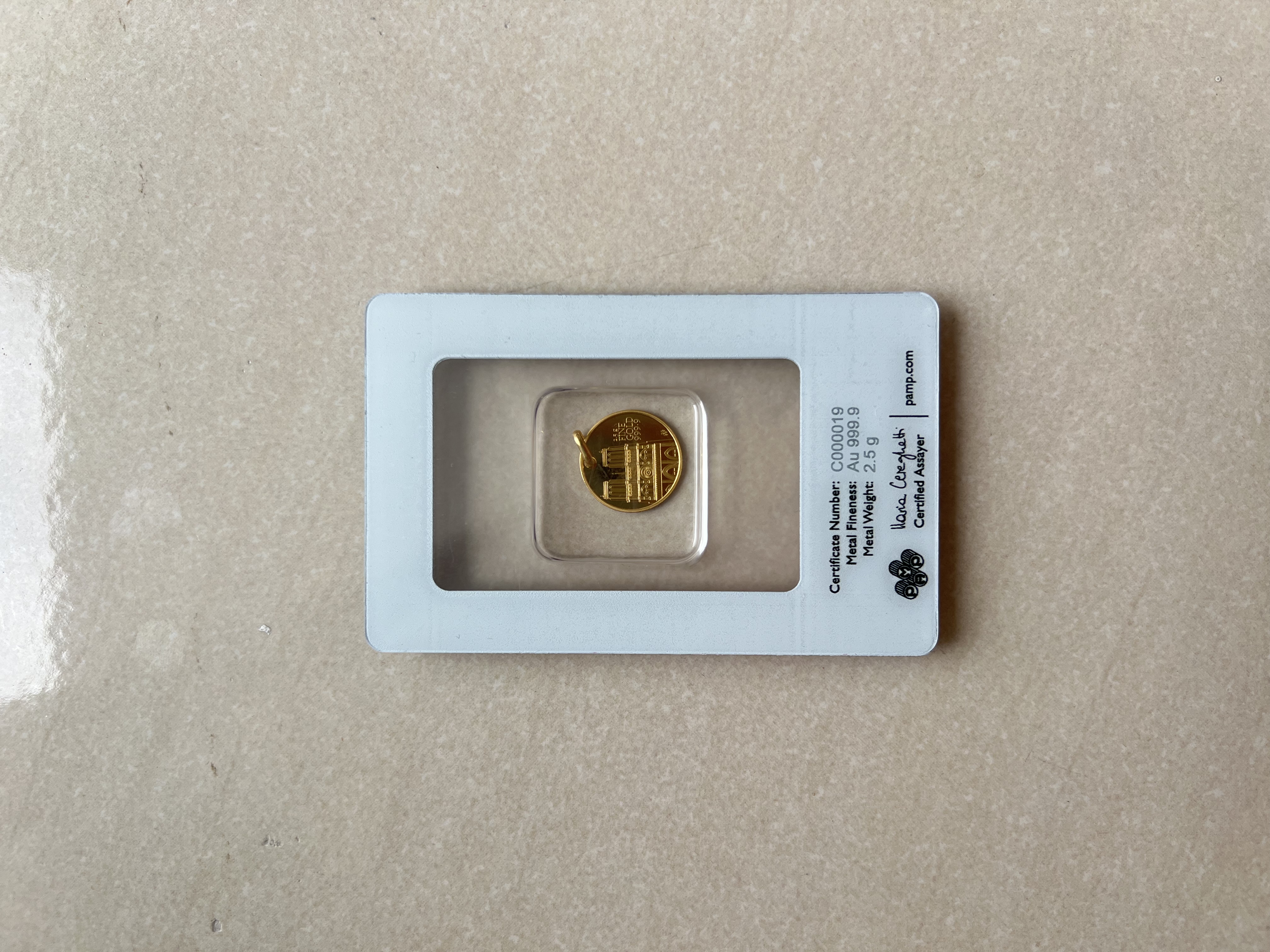(Low SN:19) PAMP RARE Notre Dame 2.5g🇨🇭Swiss Fine Gold Pendant Emas 999.9 (Limited 1000pcs)  收藏款巴黎圣母院吊坠