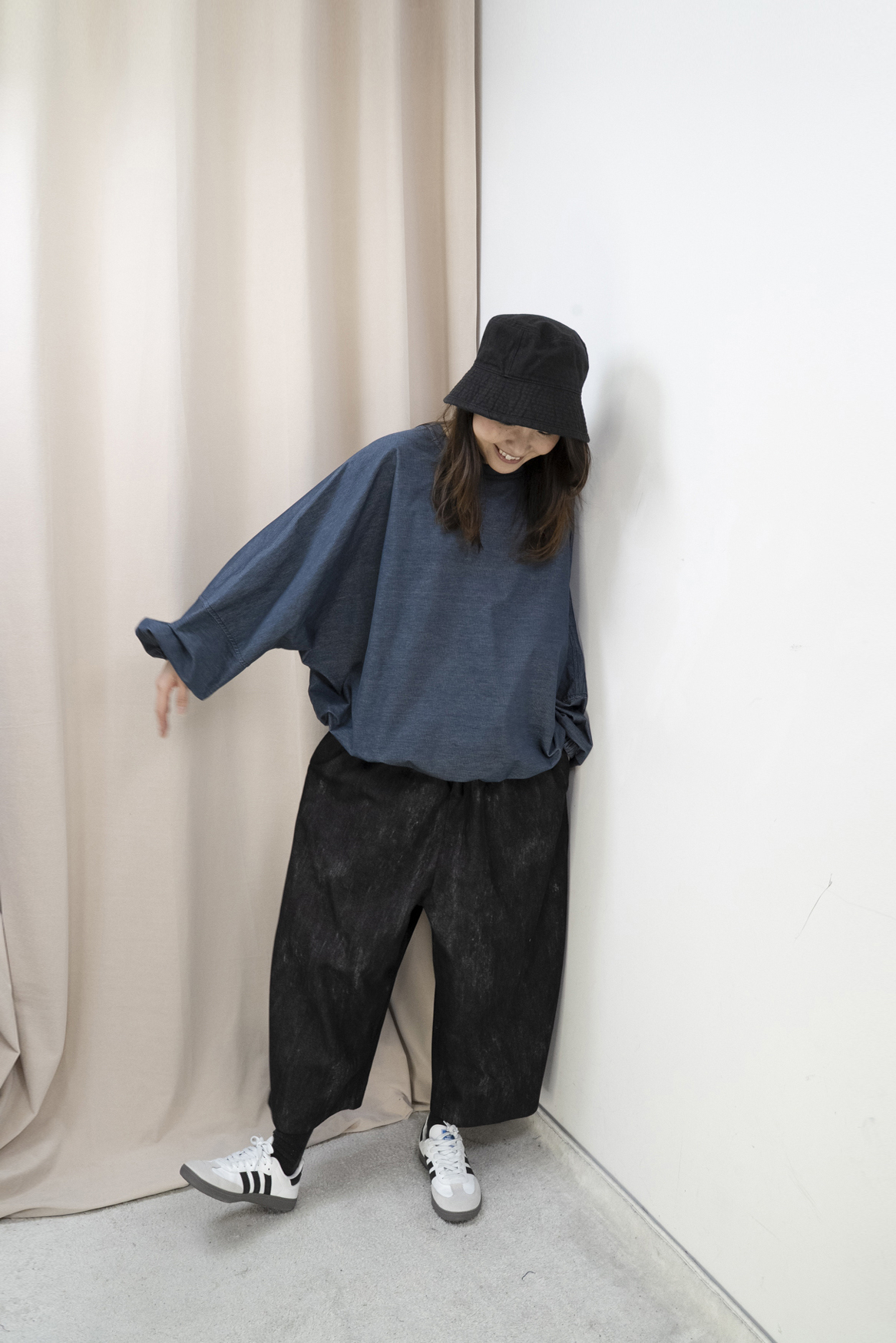 牛仔布感蝙蝠袖造型上衣