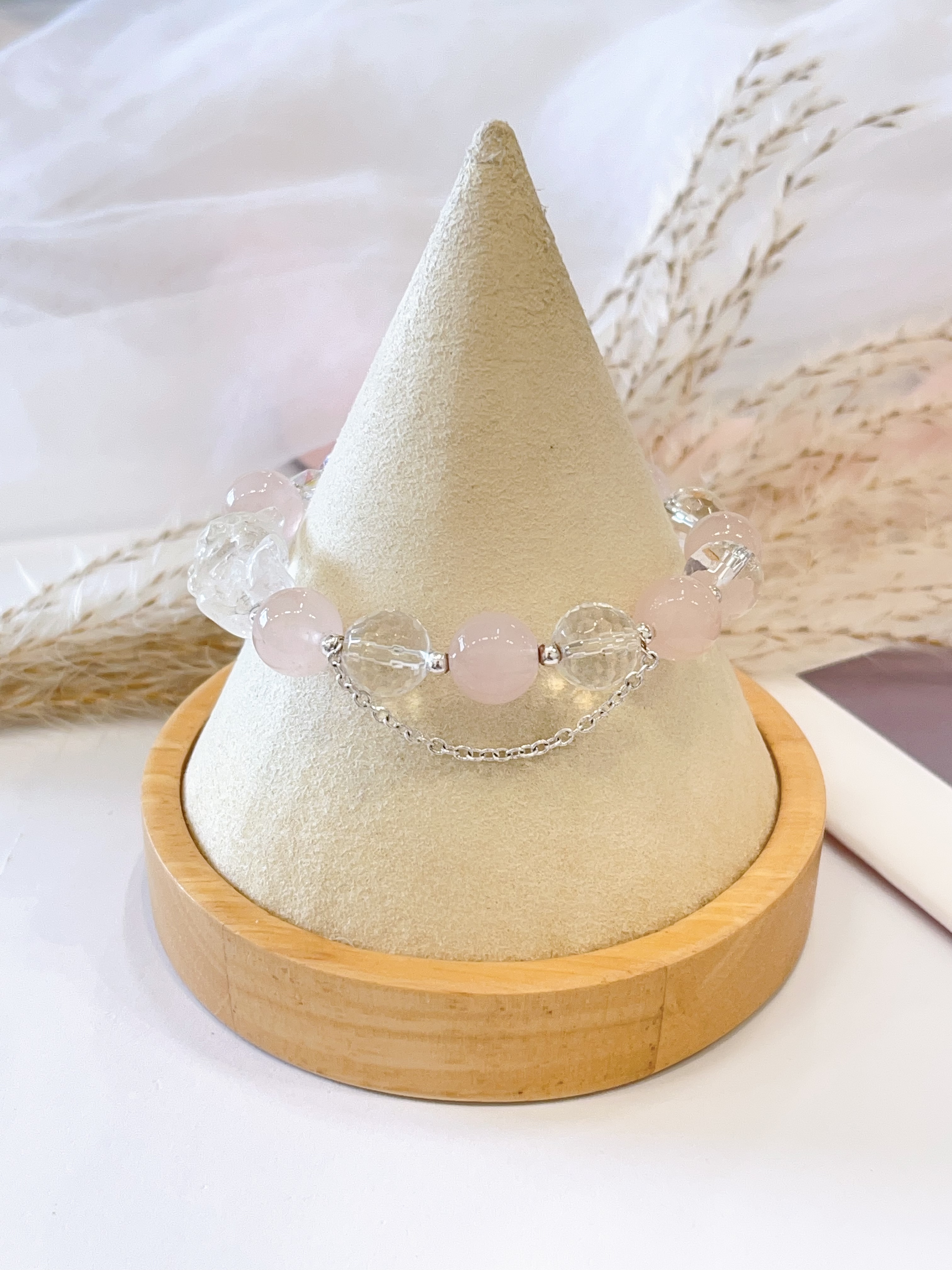 🤍 切割白水晶 × 粉水晶 × 白水晶小熊手串 Faceted Clear Quartz, Rose Quartz & Clear Quartz Bear  | 10mm