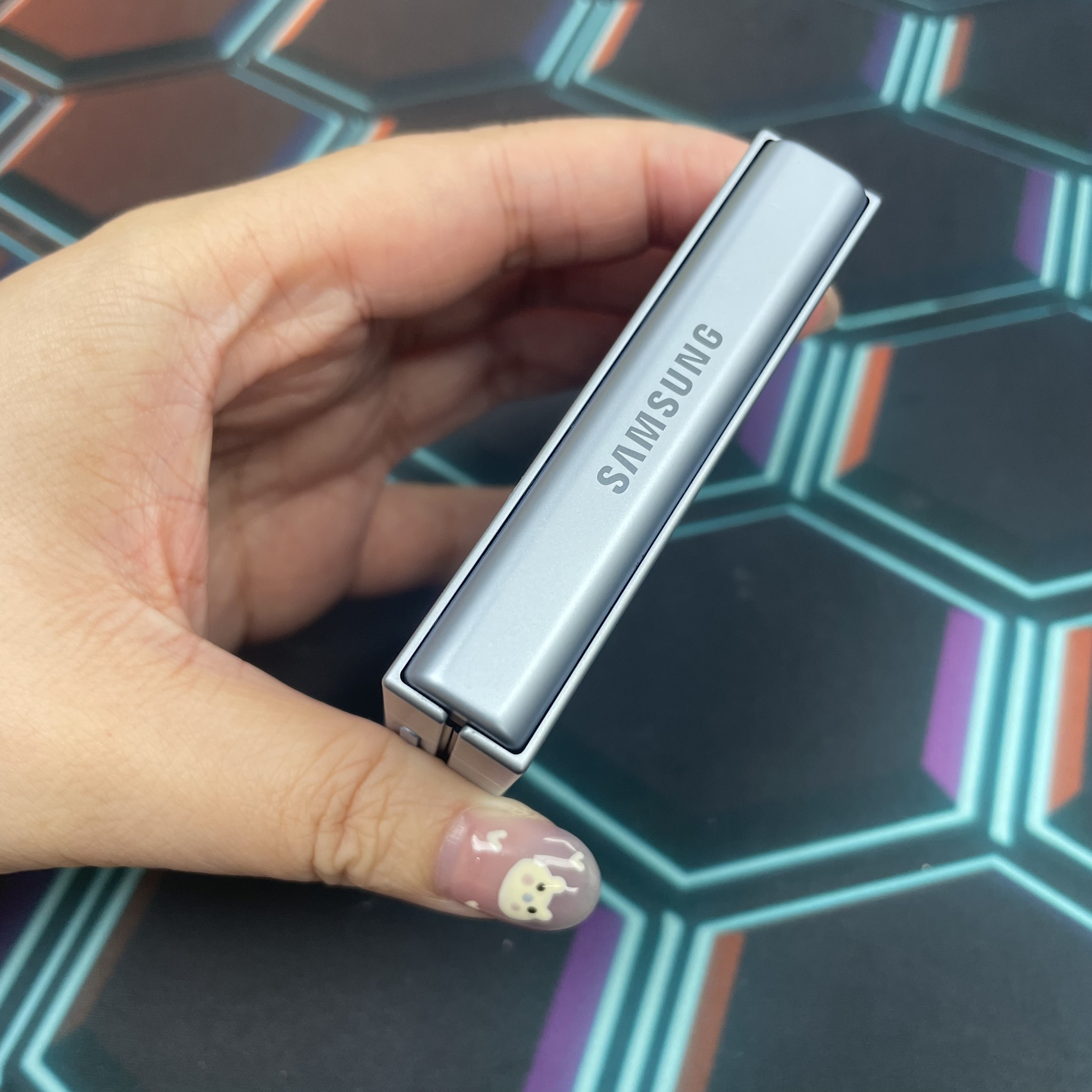 *6800B Galaxy Z Flip 6 勁靚機 12+256GB 藍色 blue 國際版
