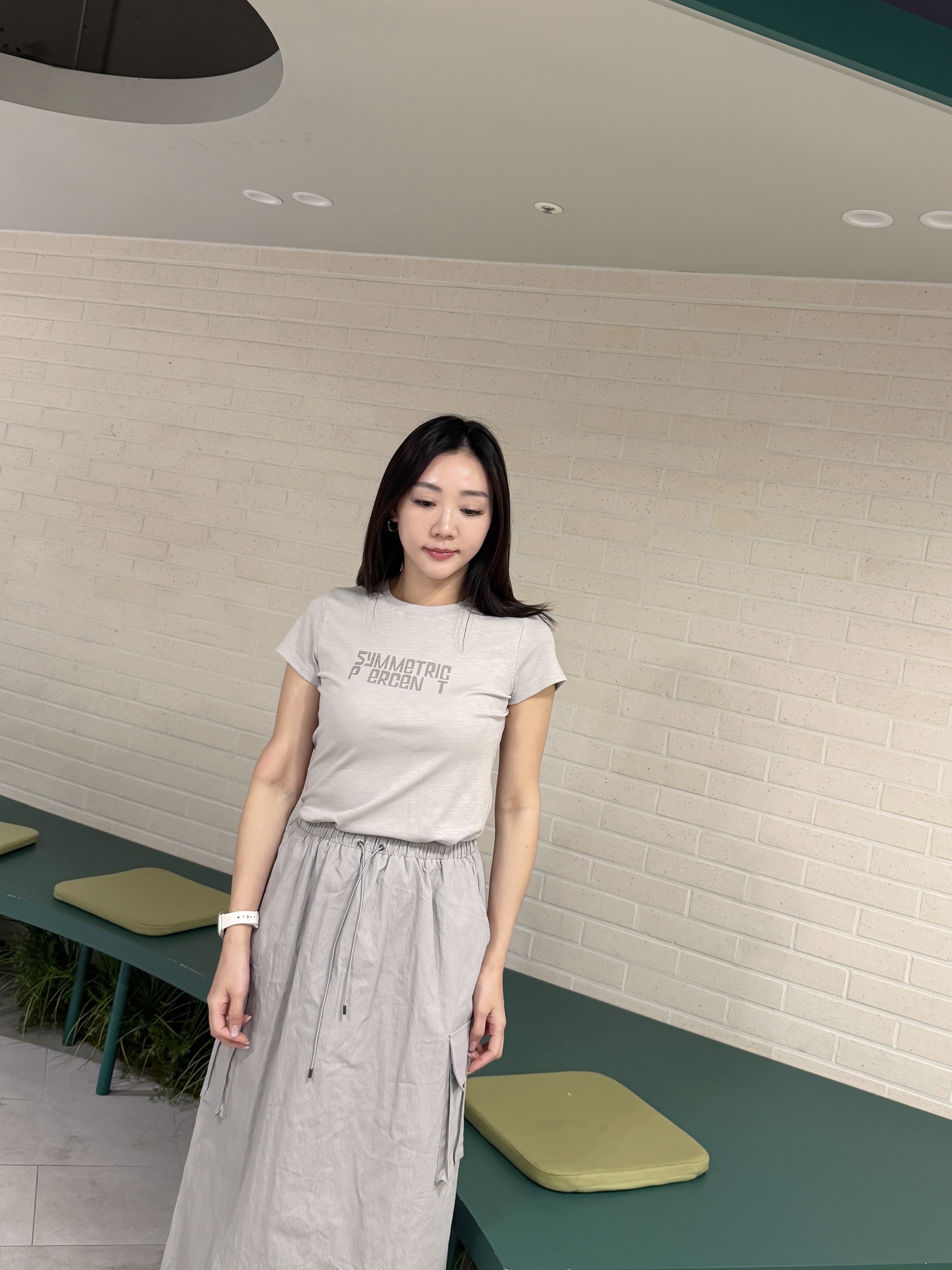 灰色TEE+工裝長裙🩶