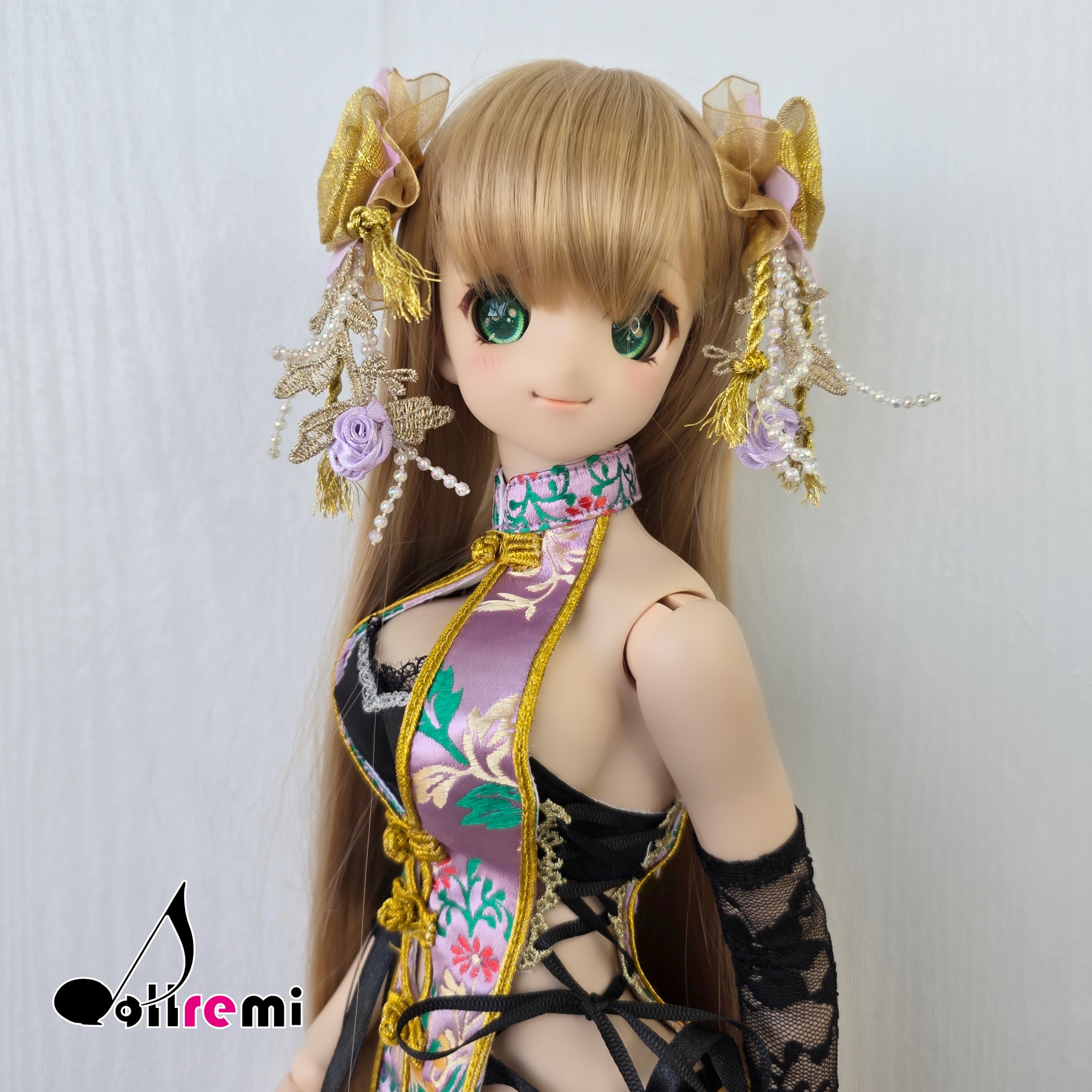 【dollremi】(DD0916) 性感露胸旗袍 Sexy low-cut Cheongsam