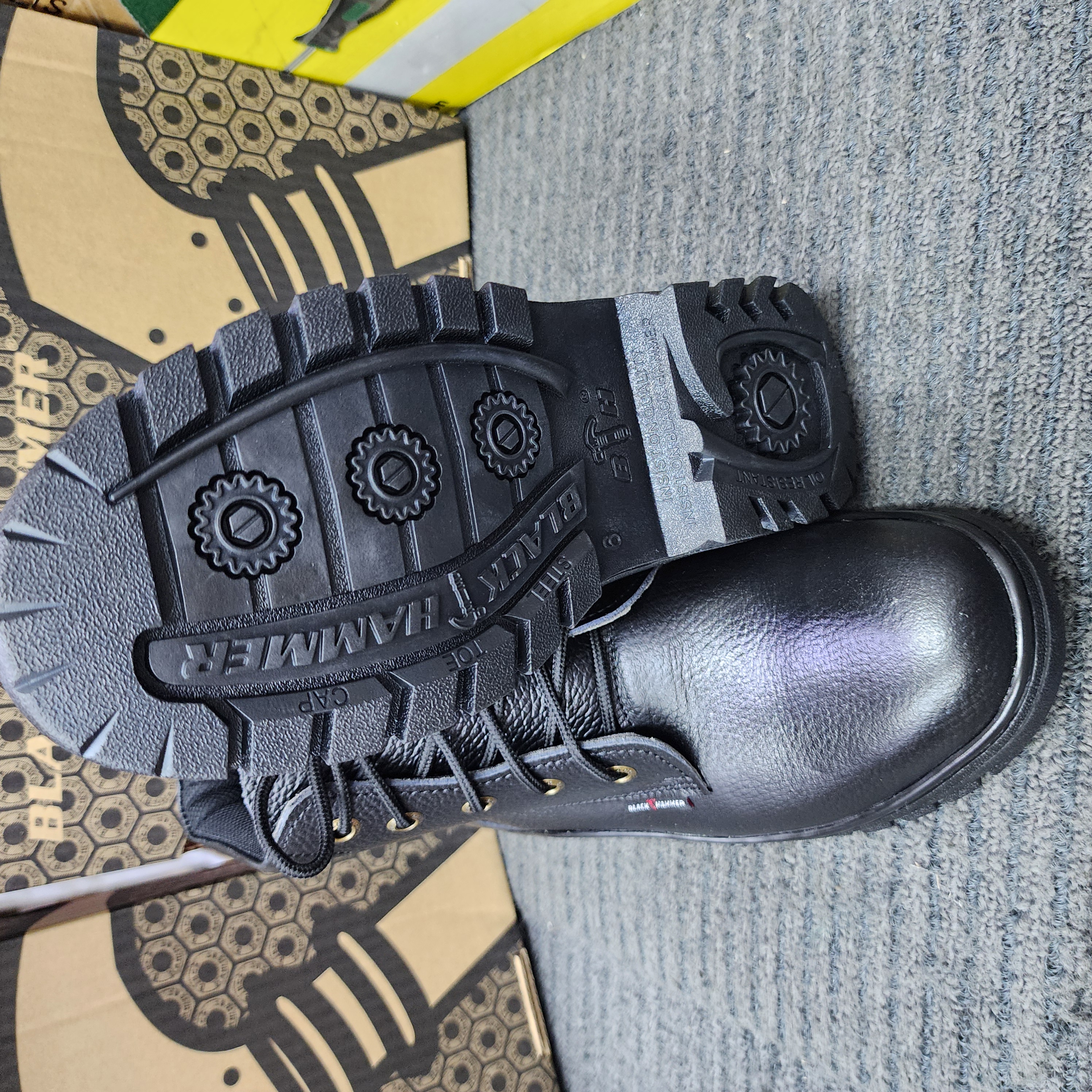 Black Hammer 2000 Series Mid cut Lace up Safety Shoes BH 2332 Kasut Keselamatan