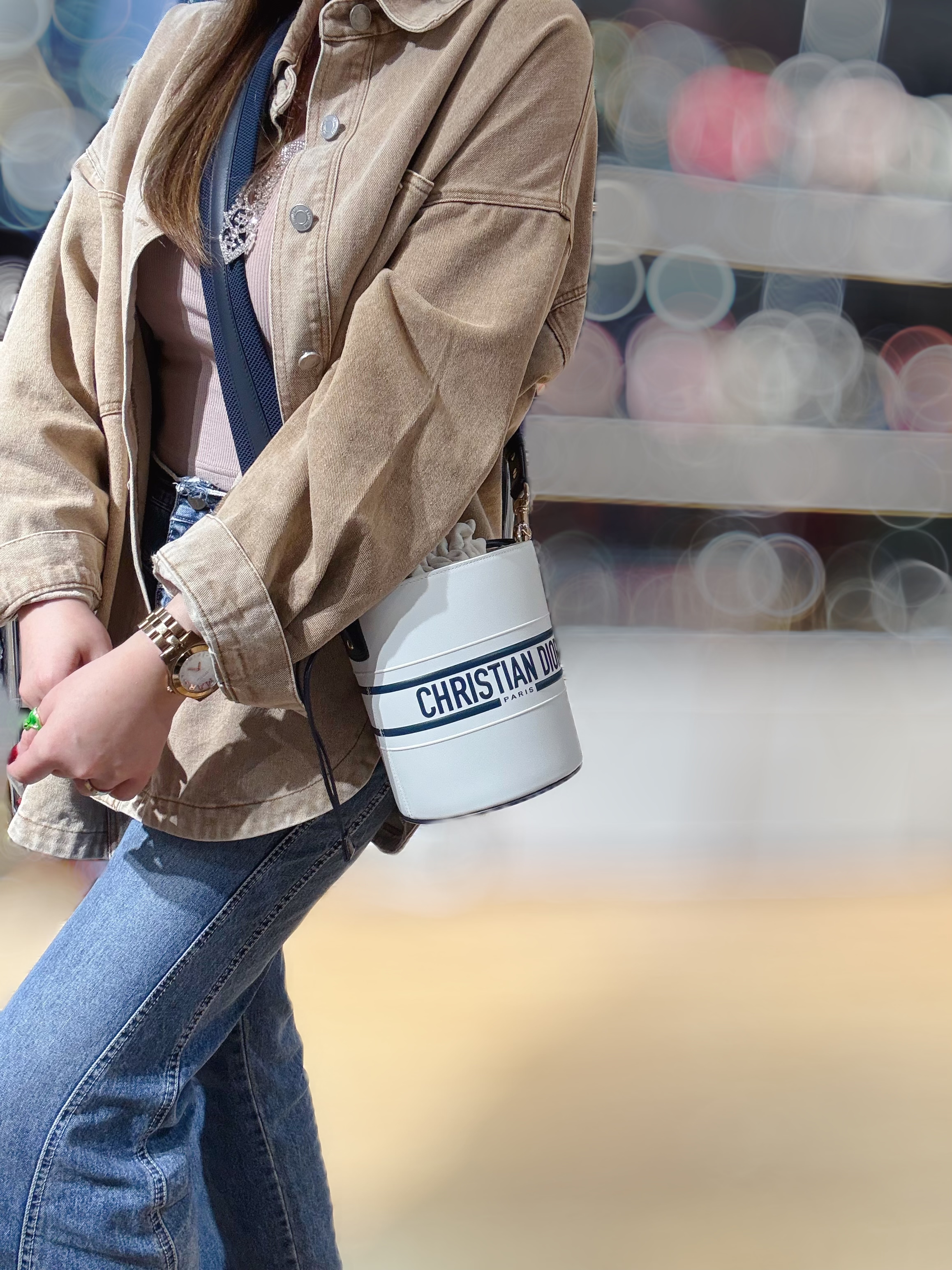 Dior Vibe bucket L white