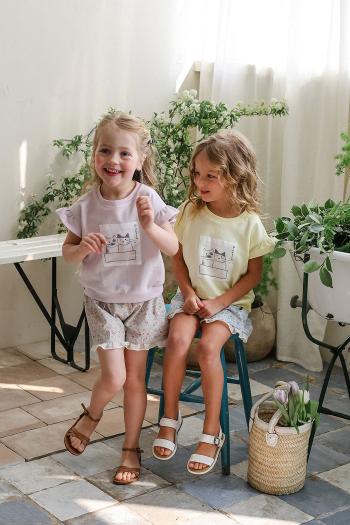 🇰🇷Puella_Flo tee