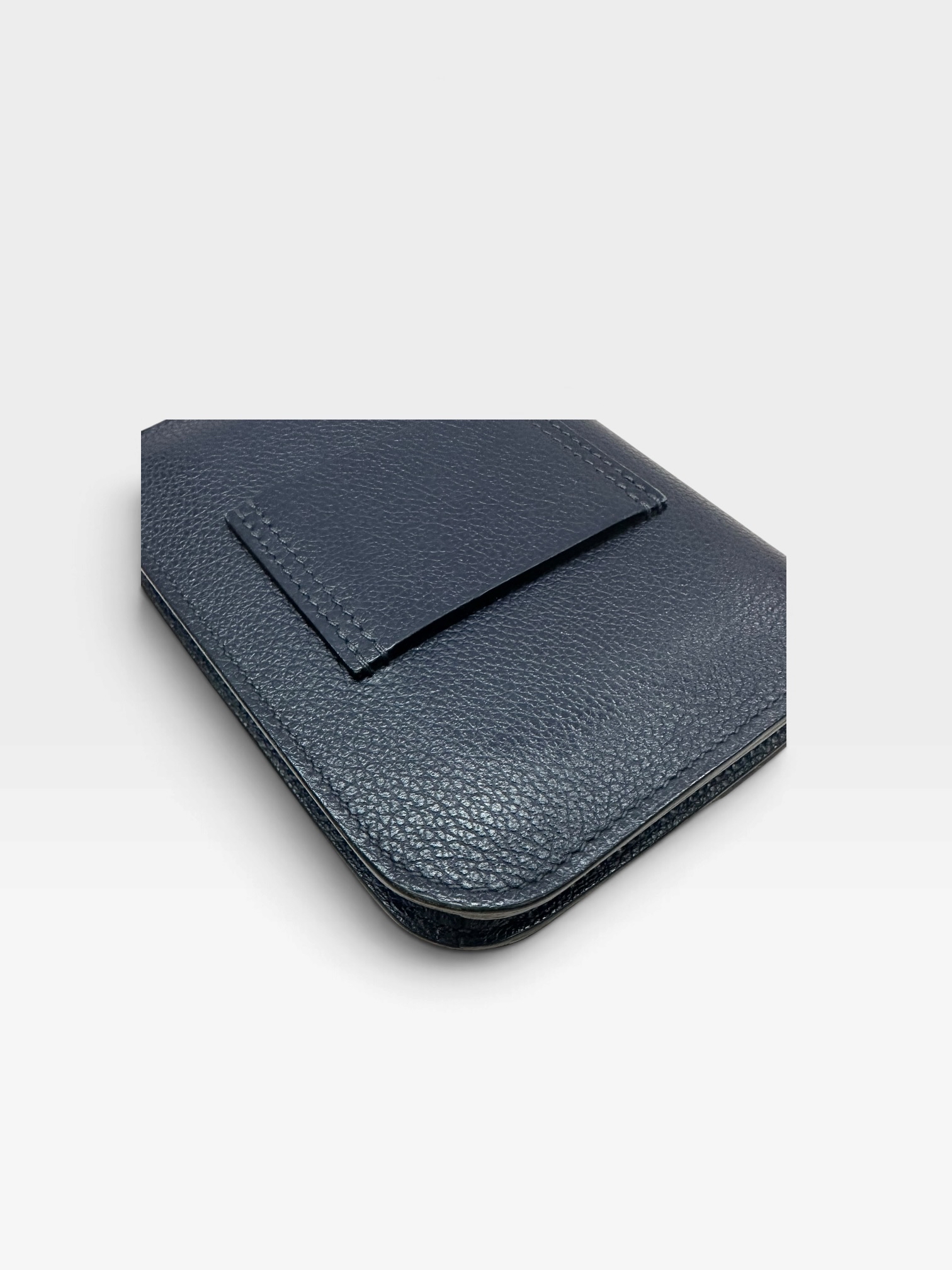 Pre-Owned Hermès Constance Slim wallet/Stamp U/Product Code: 102010