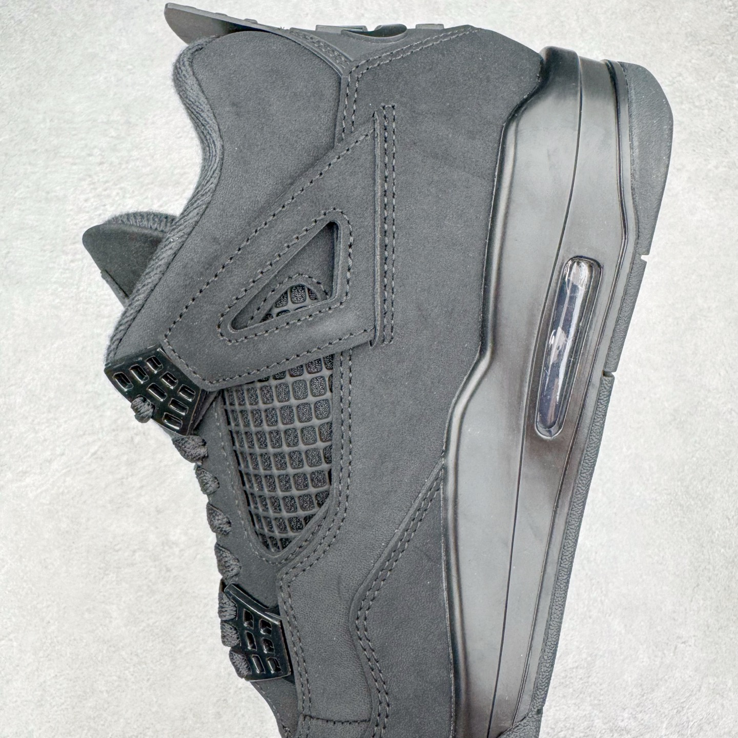 Air Jordan 4 Retro FV5029-010