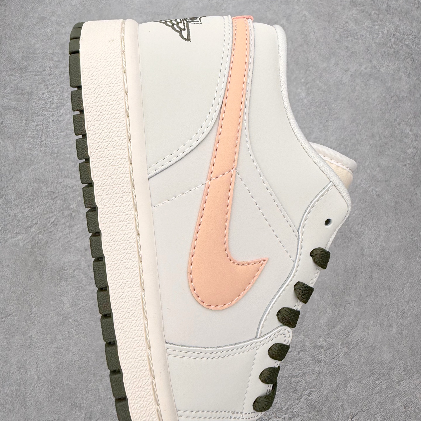 Nike Air Jordan 1 Low DC0774-111