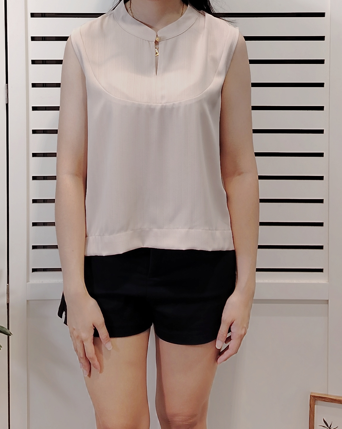 LY604.1 Cny Style Sleeve Less Blouse