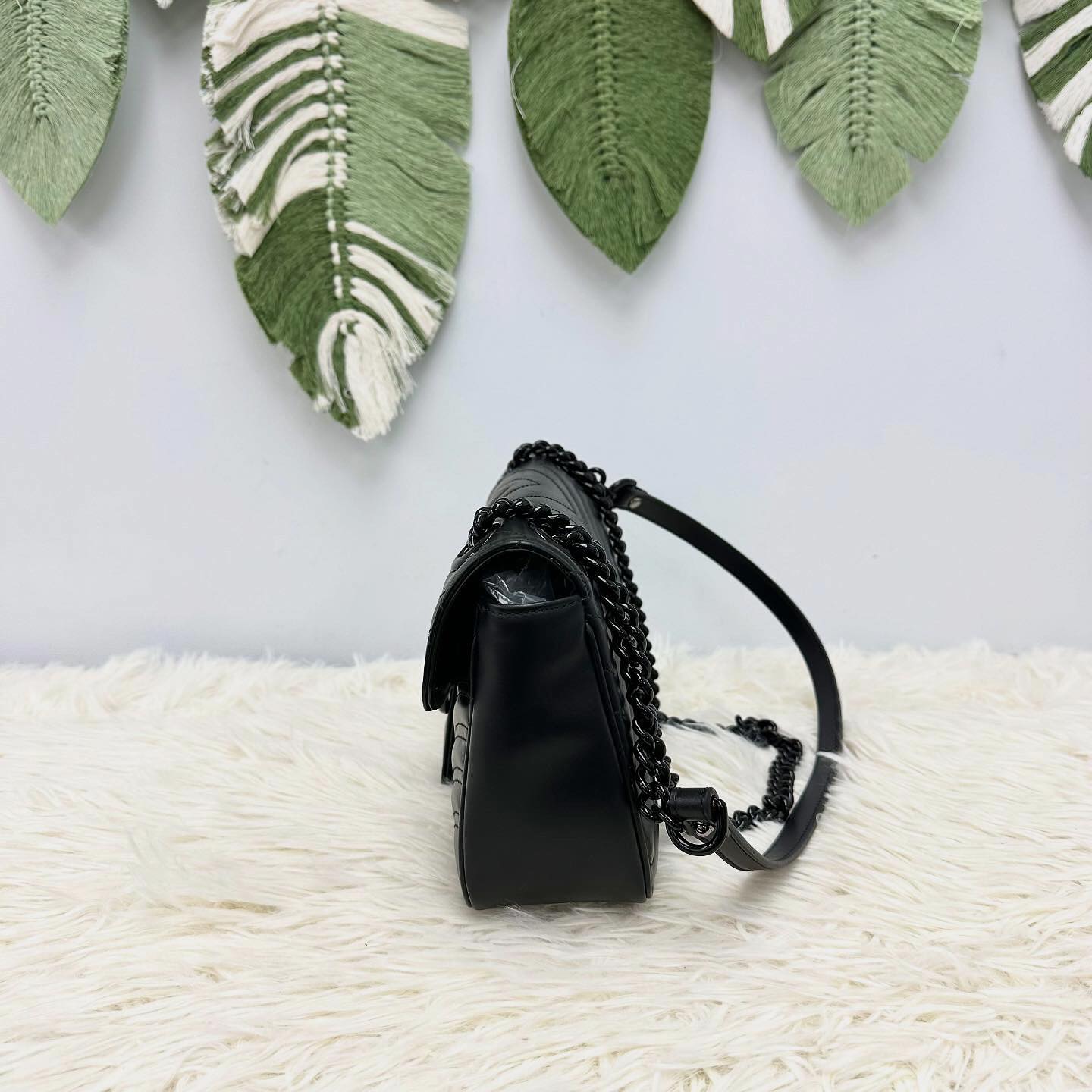 GUCCI 🤍PRE OWNED So Black Marmont Small Size 黑色真皮單肩斜肩包 2024年🖤