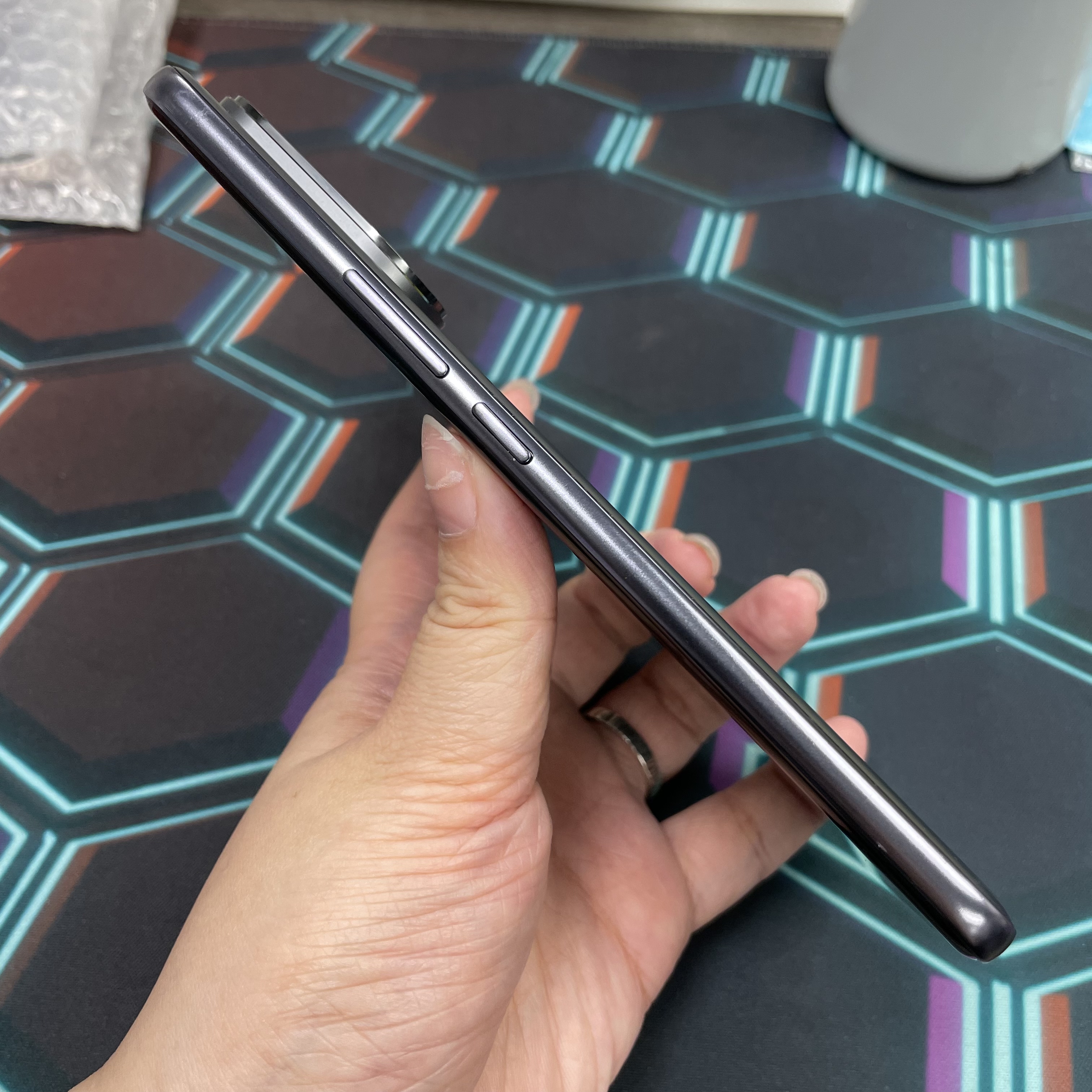 *7705 Vivo v60 勁靚機 12+512GB 灰色 gray 