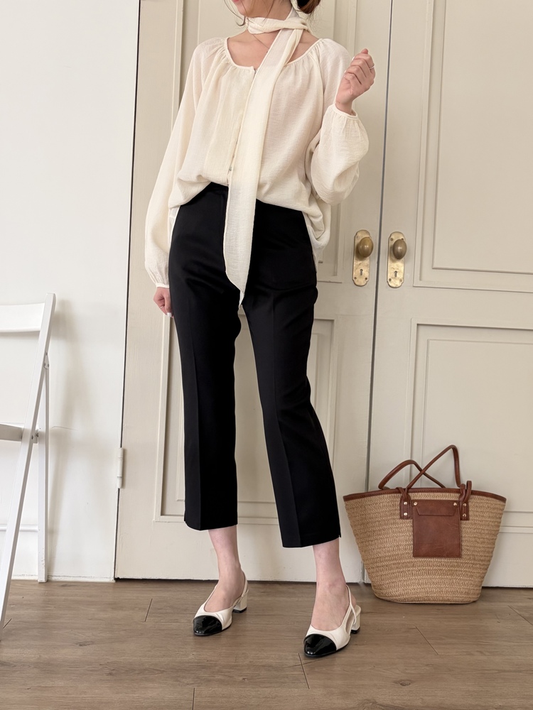 Eloise Tie-Neck Blouse (Cream)