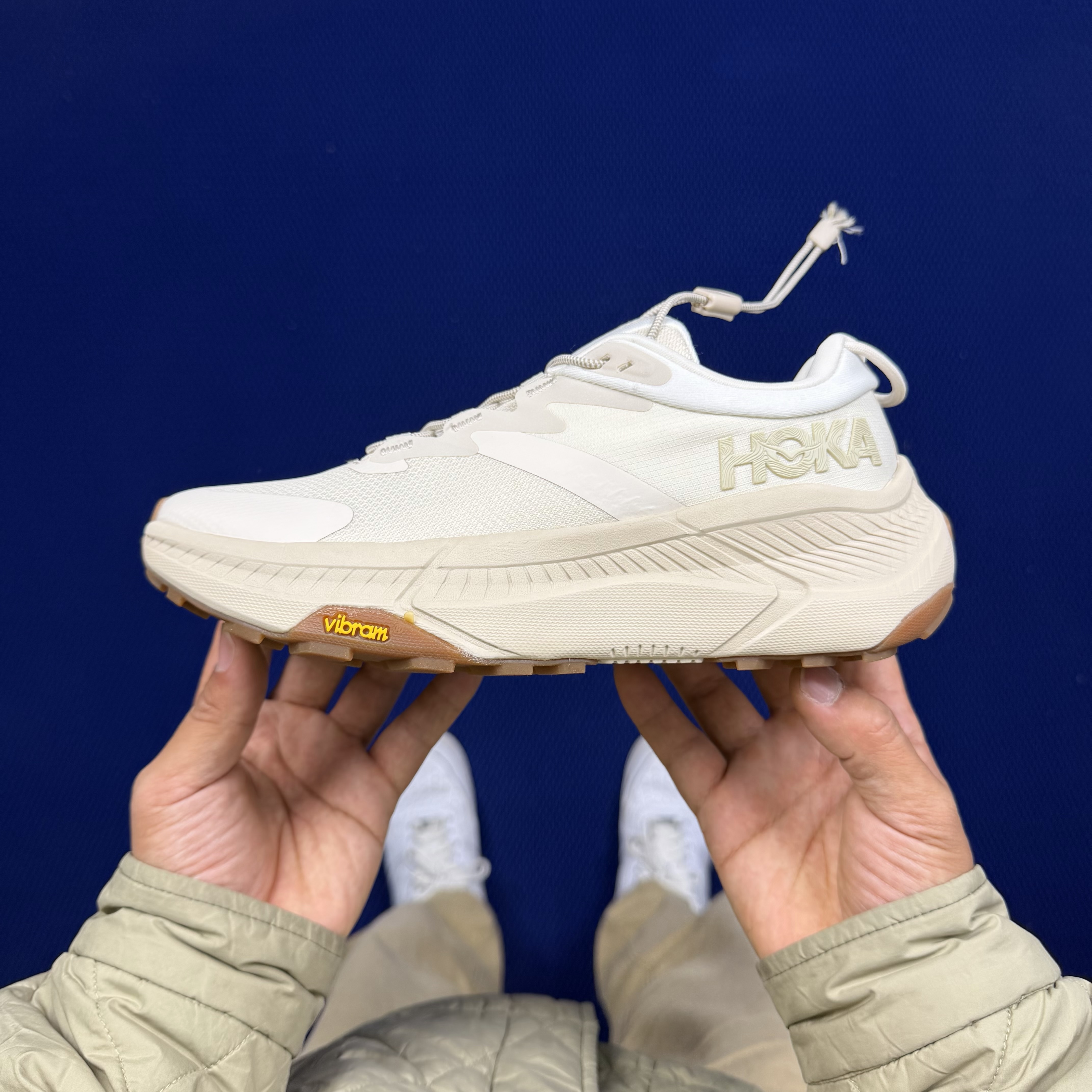 Hoka One One Transport
