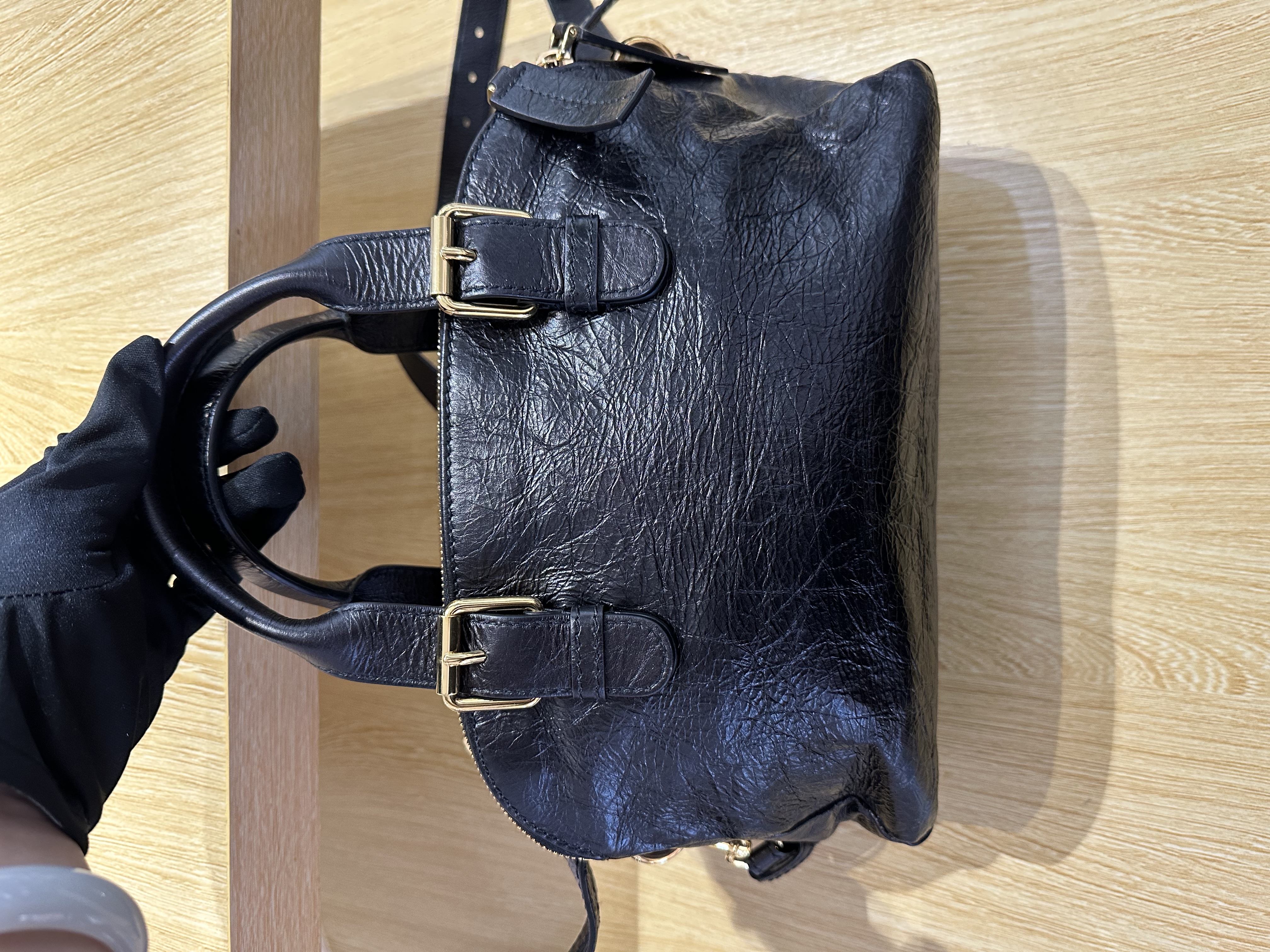 直播貨品 |  [1個-$100 2個-$300］K15