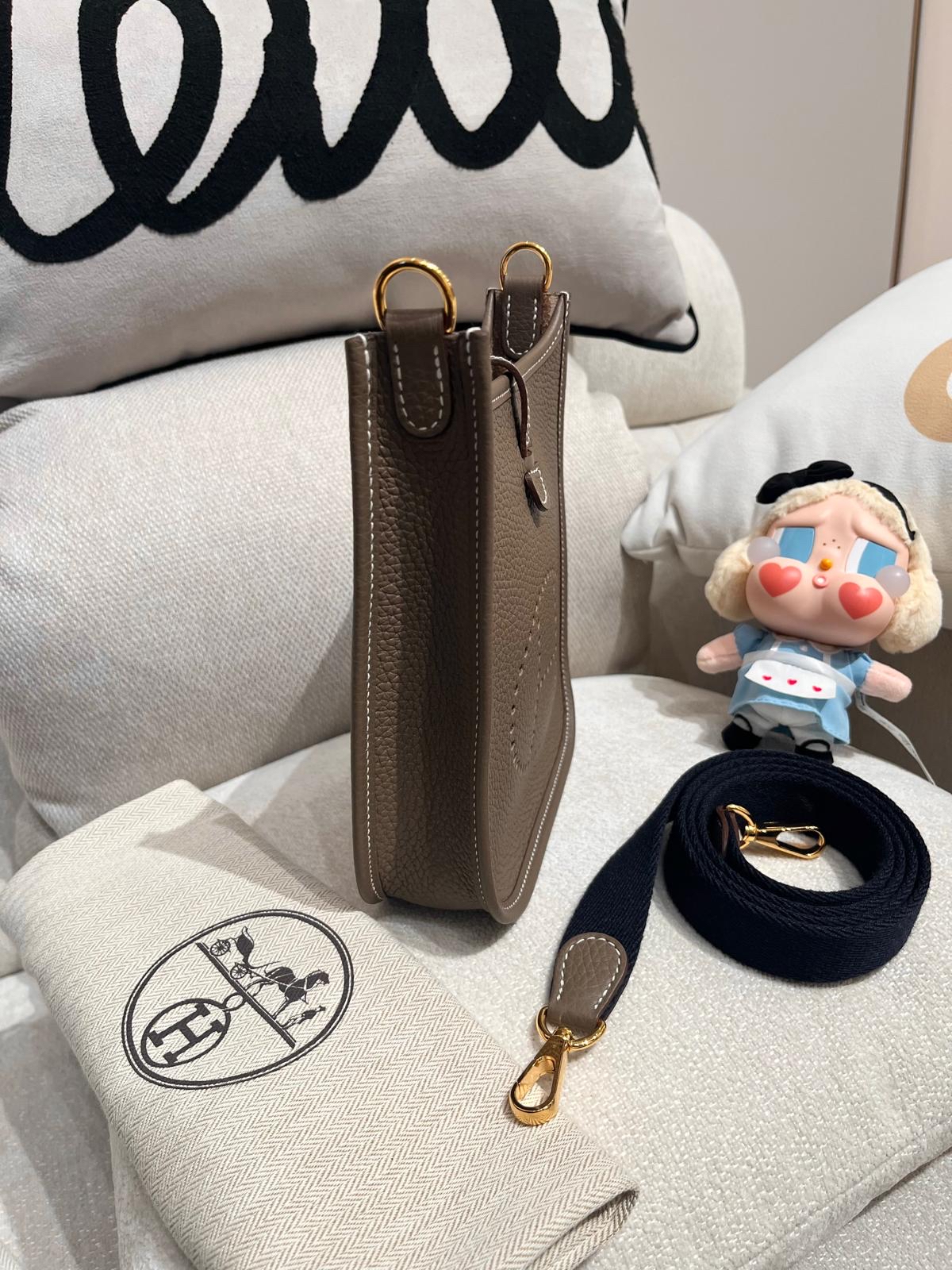 全新 Hermes mini evelyne,STAMP B Etoupe,金扣,100%Authentic,全新未使用品 ✅收據✅dust bag✅box 