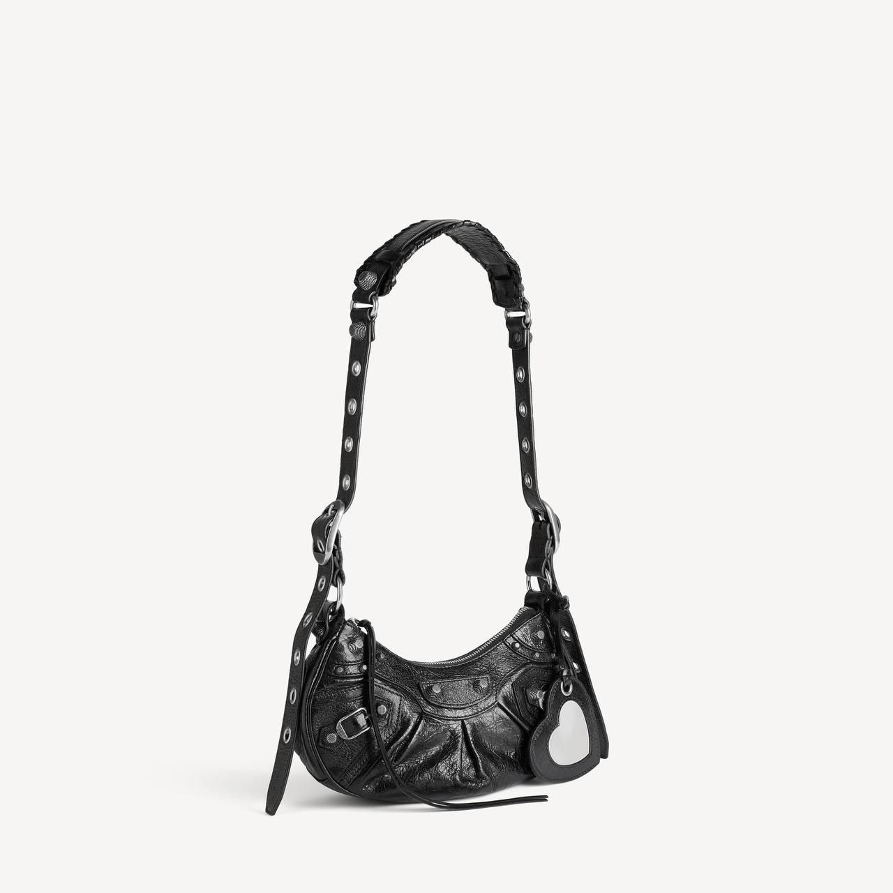 精選貨品優惠❣️訂貨🍒Balenciaga Le Cagole XS  Size 26x16x10cm