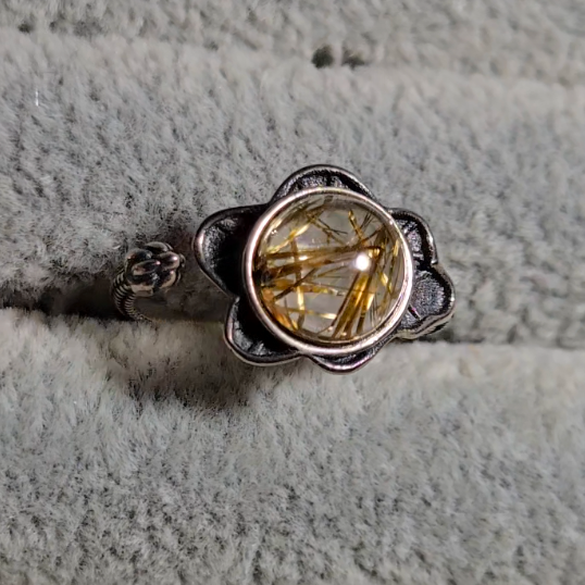 Golden rutilated quartz round floral ring in adjustable sterling silver (B) - RT1470