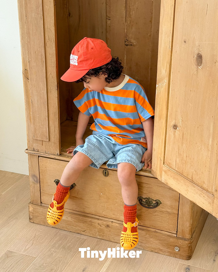 🇰🇷Tiny Hiker tee