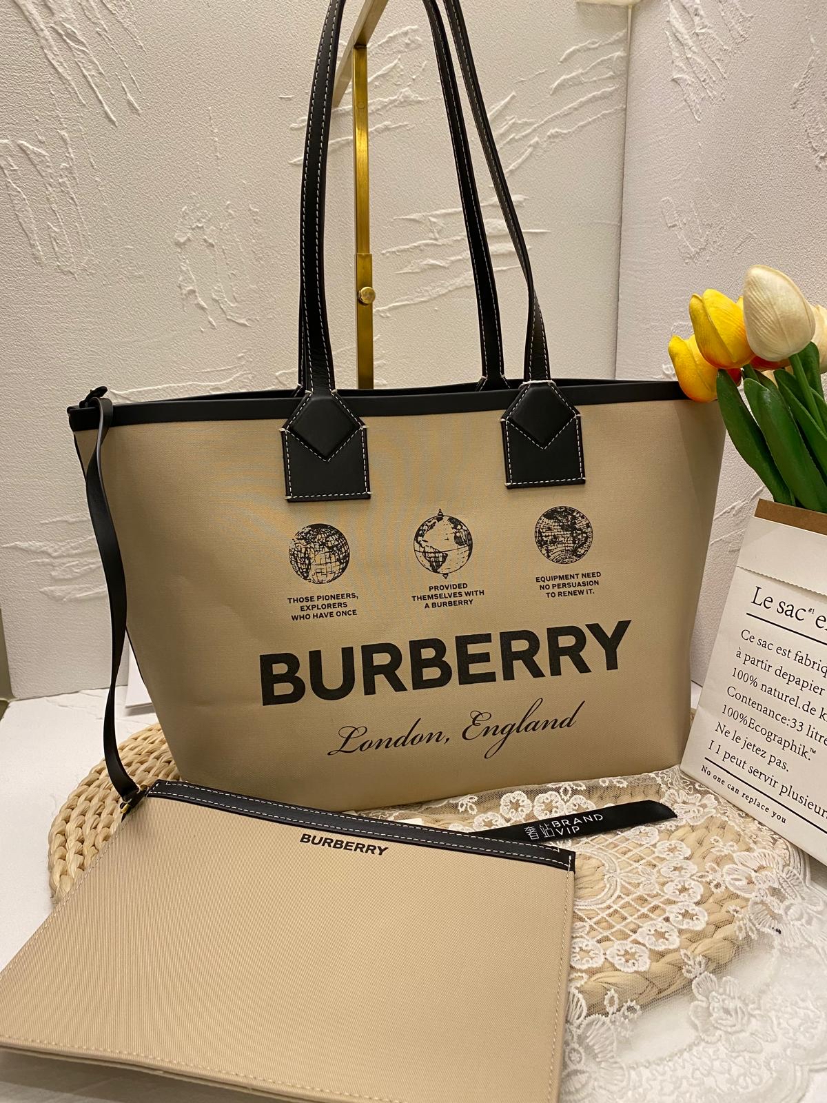 Burberry Label Print Cotton London Tote Bag (Reversible)