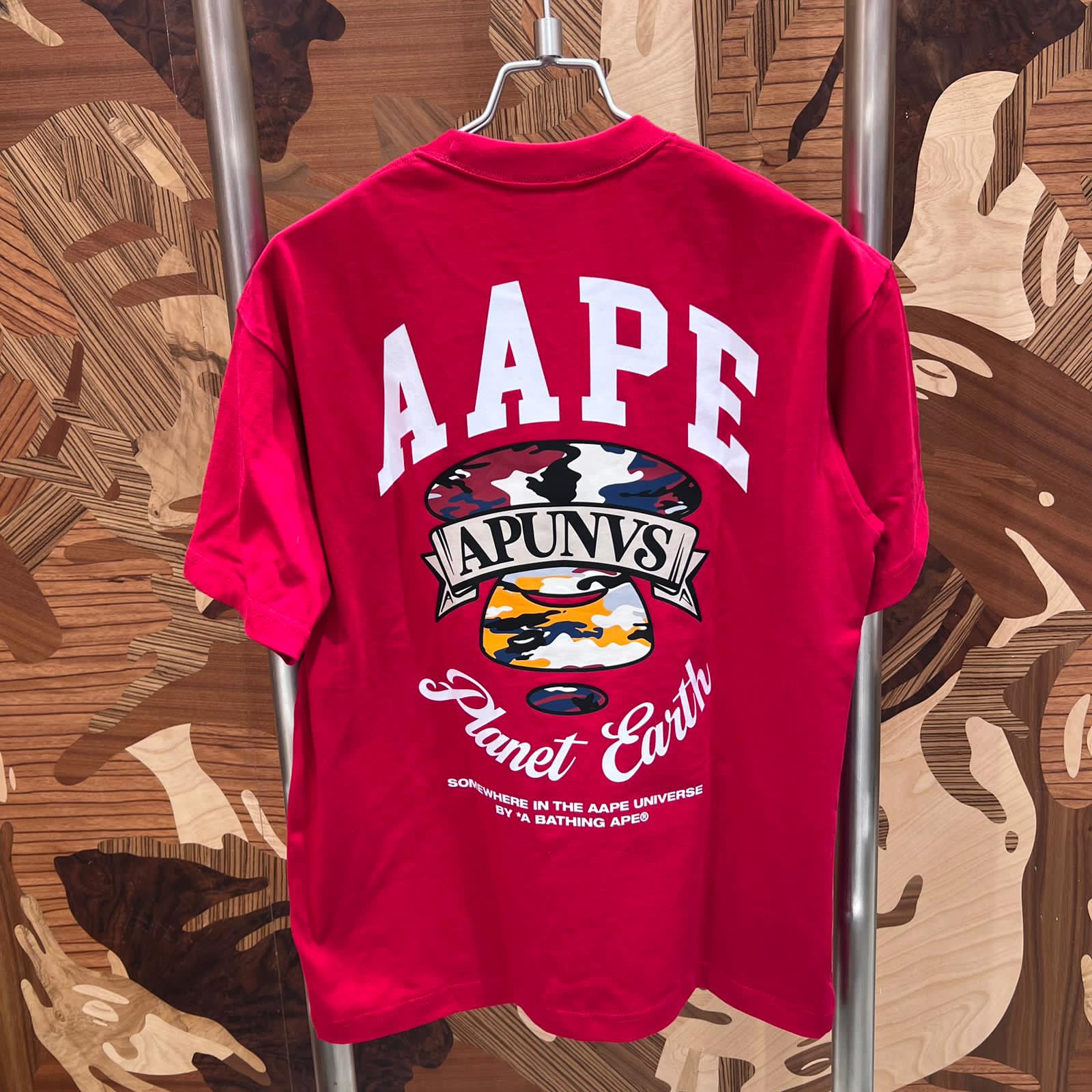 AAPE Relaxed fit APUNVS graphic tee (1860) 寬鬆版