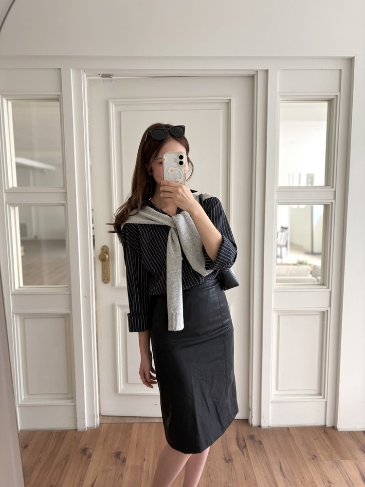 Striped Oversize Shirt (Navy)