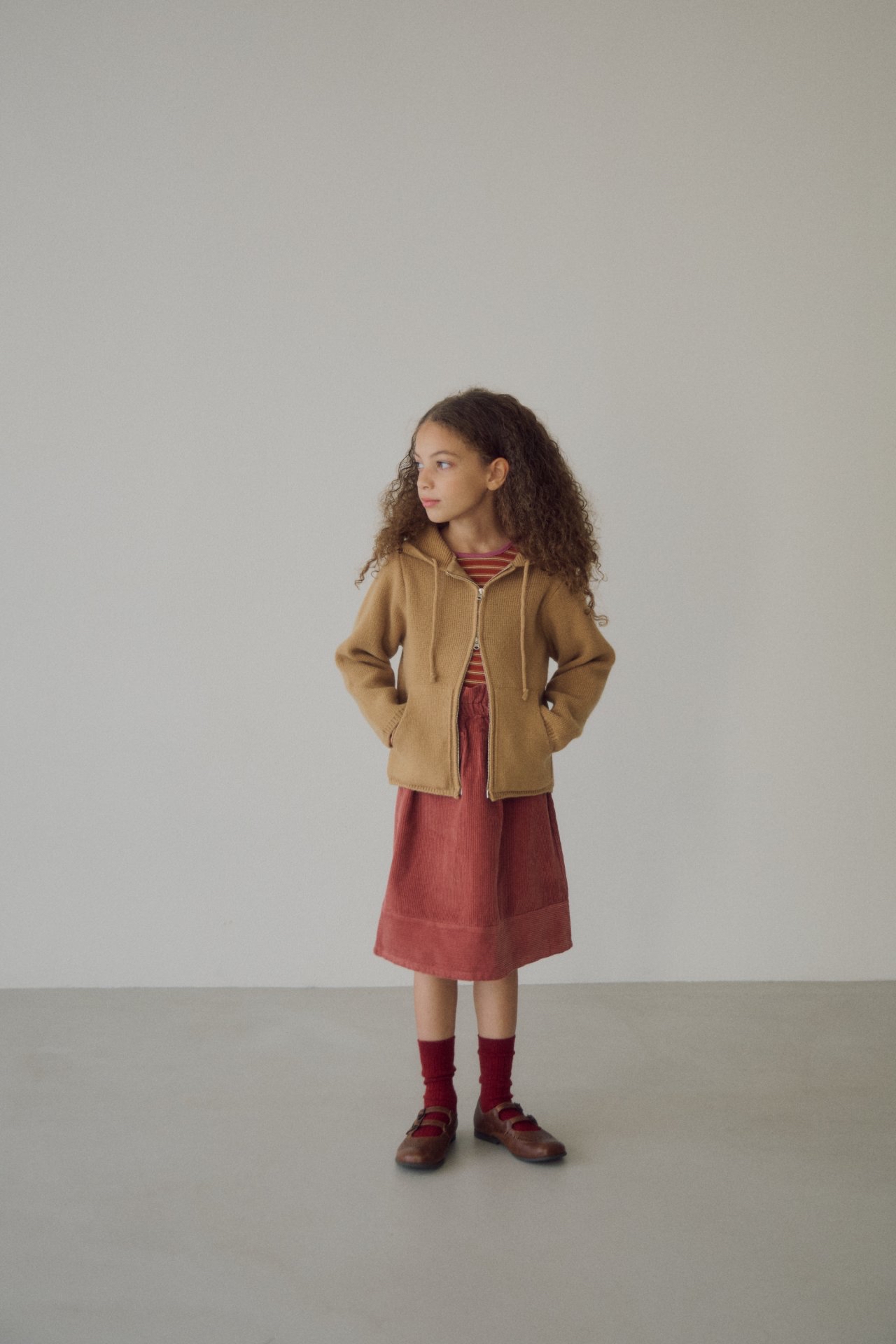 Soye | Zip up wool Hoodie (Camel M100-115)