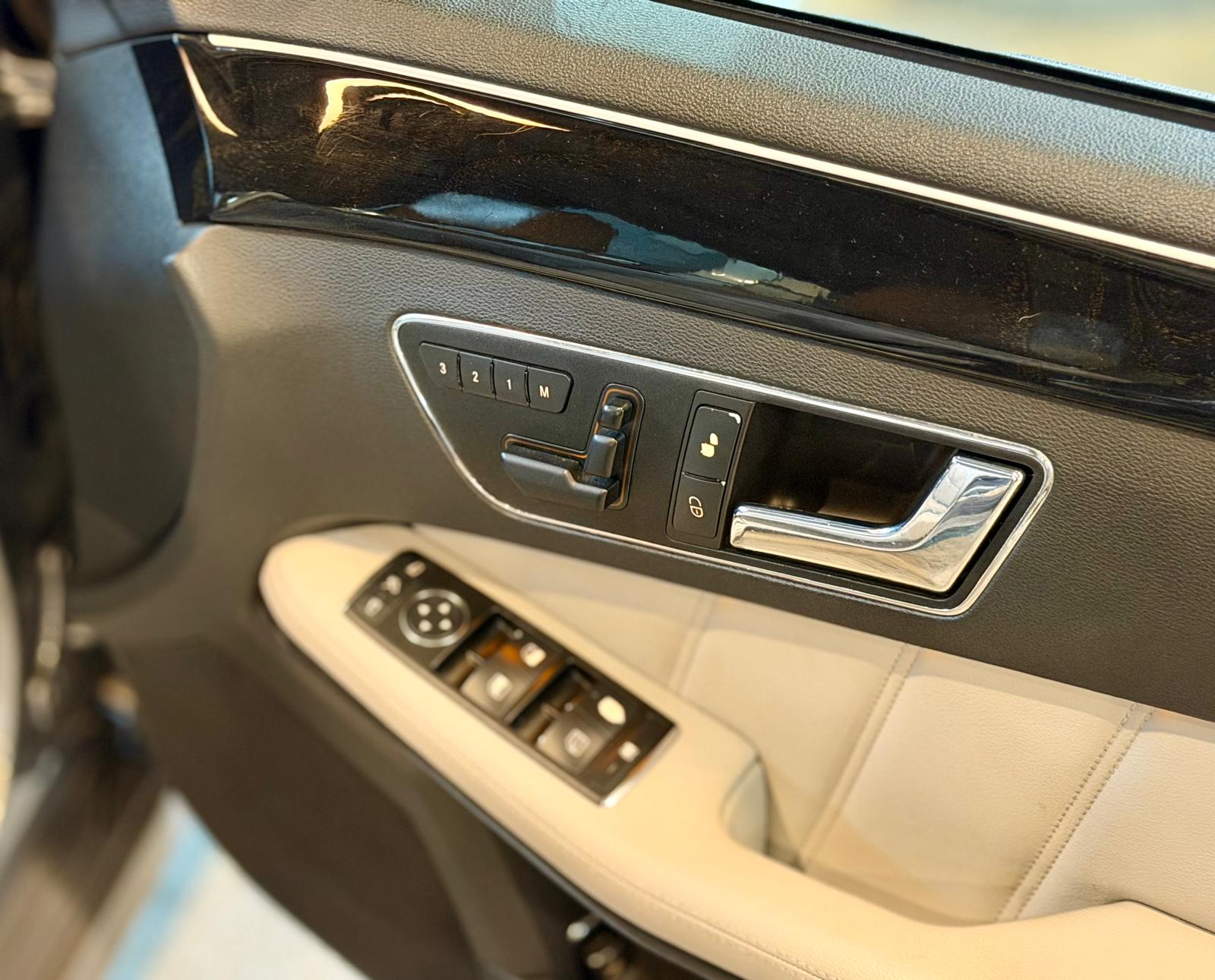 Mercedes-Benz E200 Avantgarde 2011