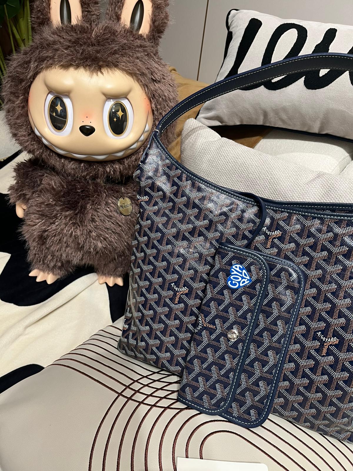 Goyard boheme hobo  Navy 100%Authentic, 95%new ✅收據✅pouch ✅dust bag