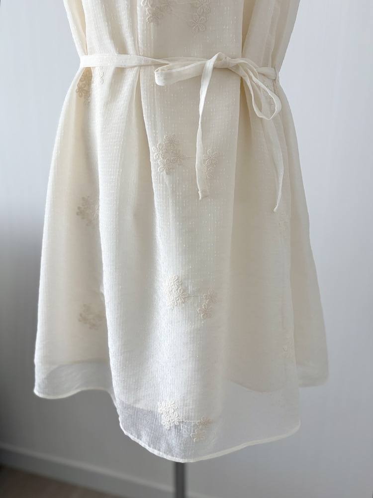 Fleur Embroidered Dress