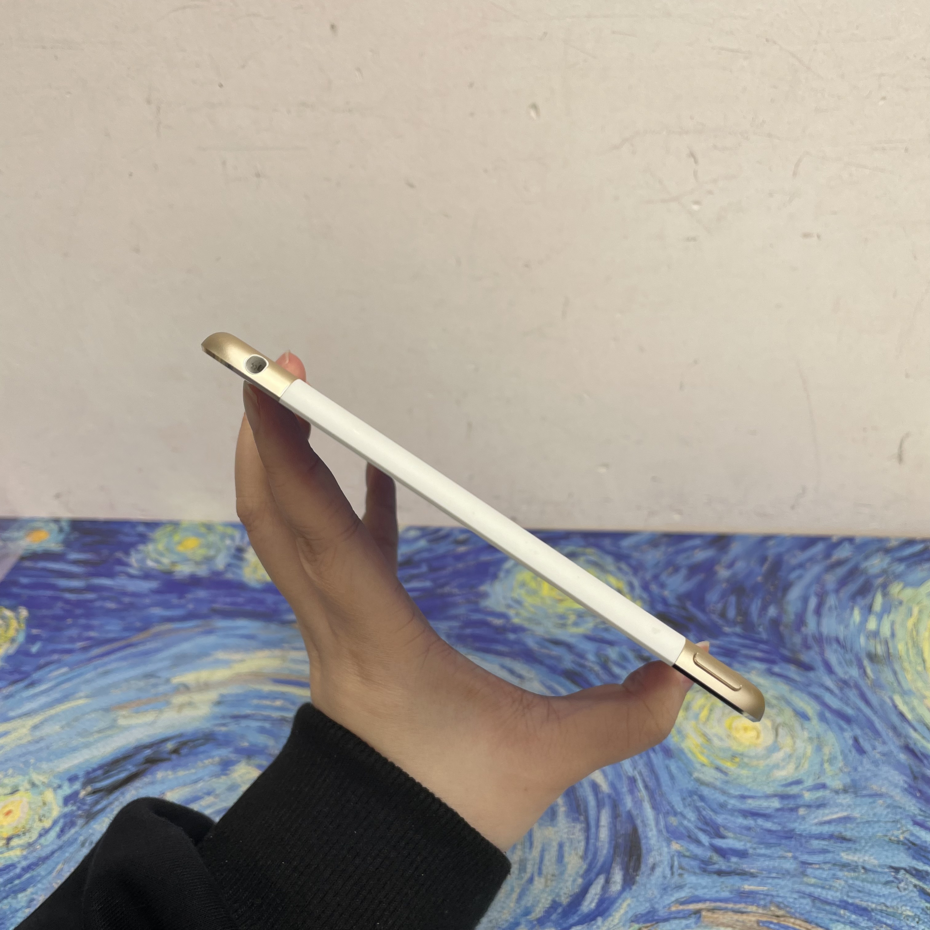 *483989 iPad mini 4 勁靚機 16GB 插卡版 金色 gold